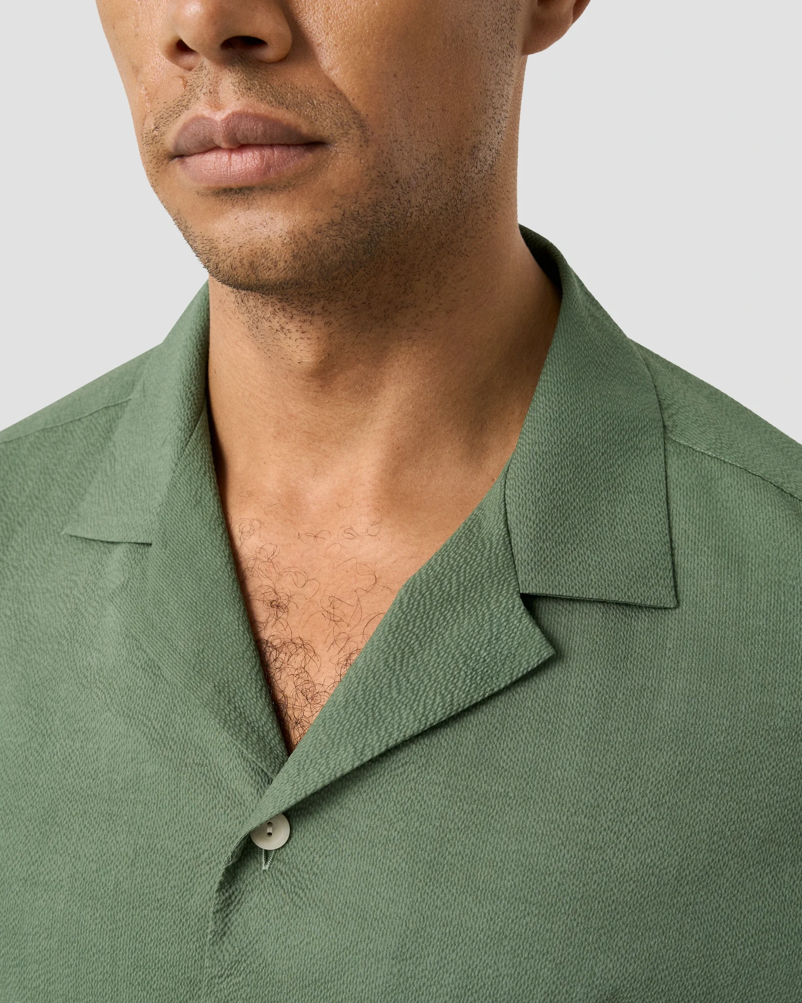 Eton - mid green seersucker resort shirt