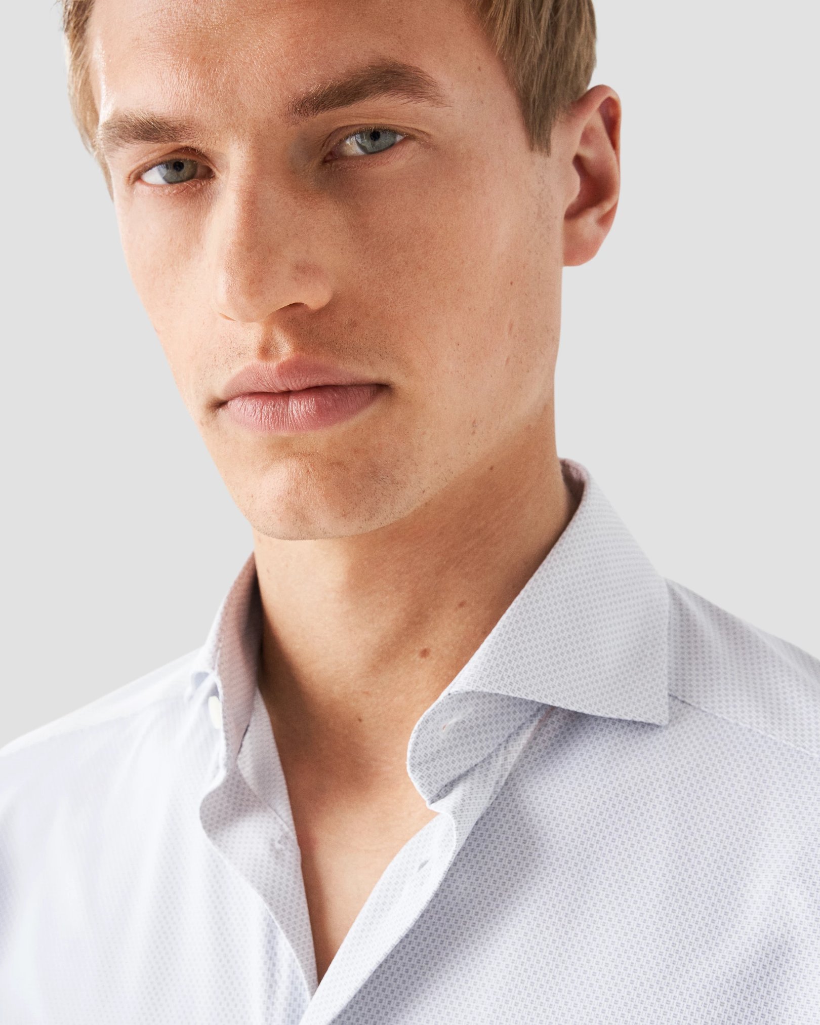 Eton - light grey 4 way