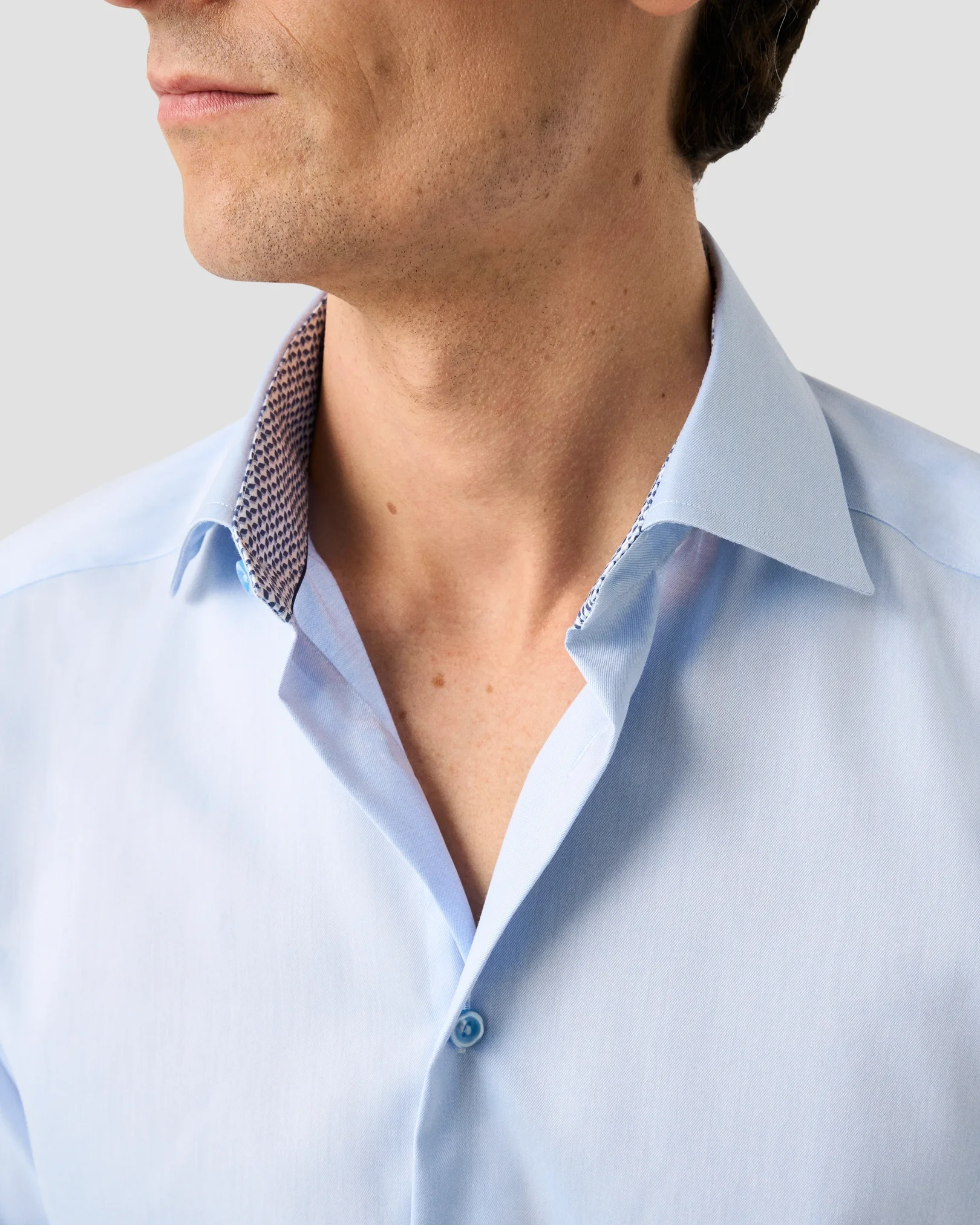 Eton - light blue solid signature twill geometric effect shirt