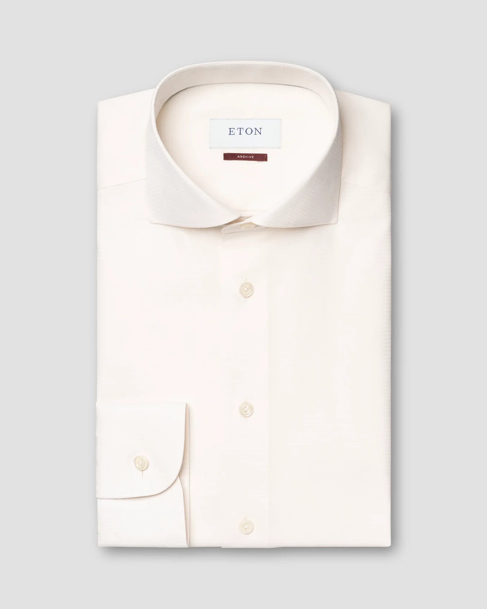 Off-white, småprickig dobbyskjorta