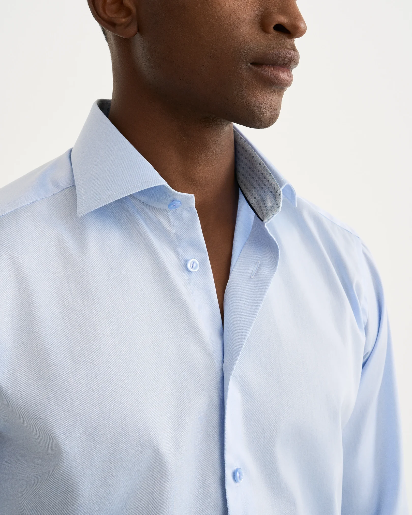 Eton - light blue geometric effect signature twill 268