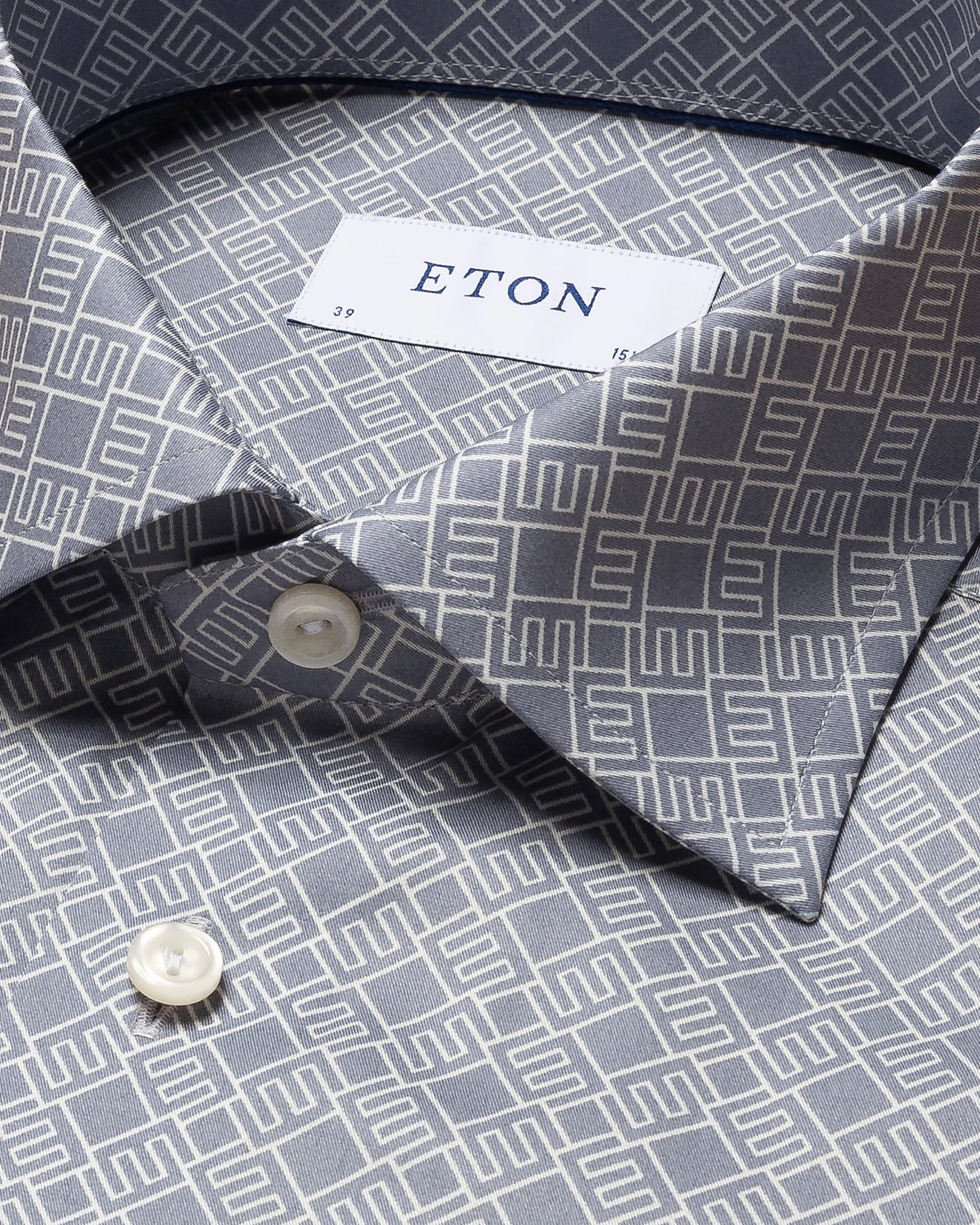 Eton - light blue fine twill cutaway