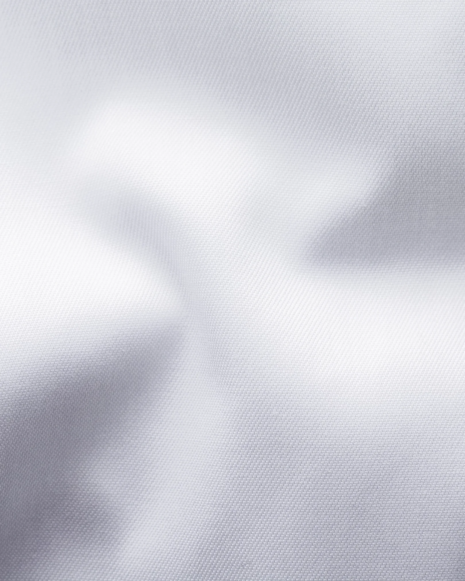 Eton - white twill shirt medallion details extreme cut away