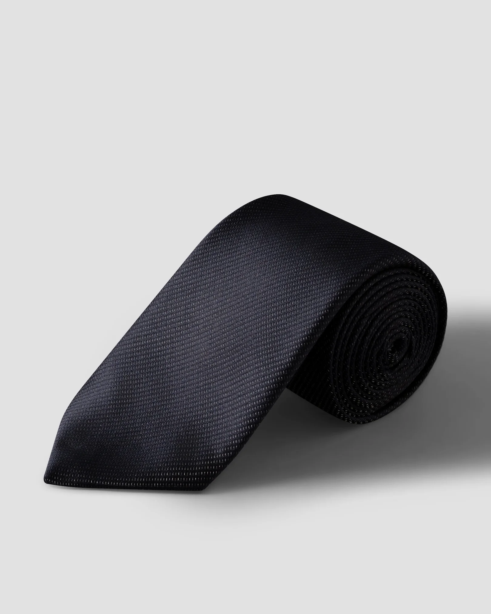 Eton - semi solid woven silk tie 266