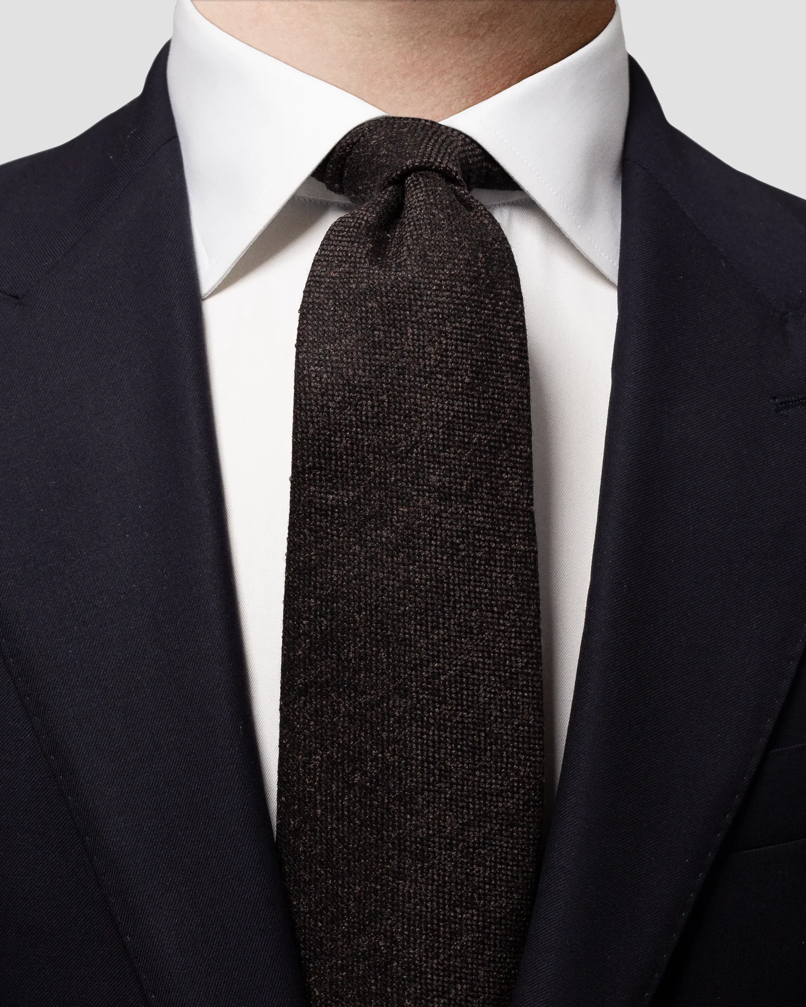 Eton - dark brown textured tie