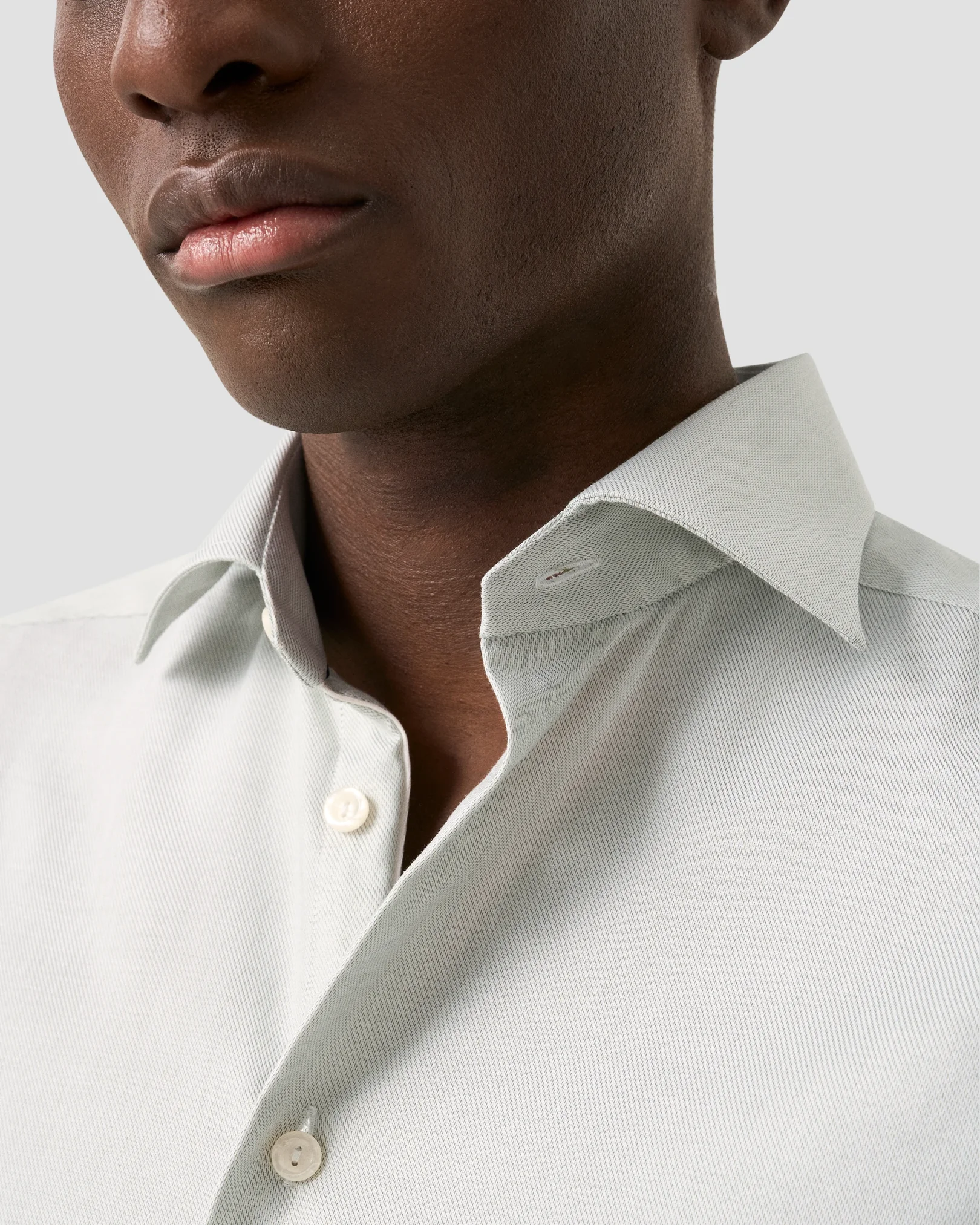 Eton - light green melange semi solid fine twill shirt
