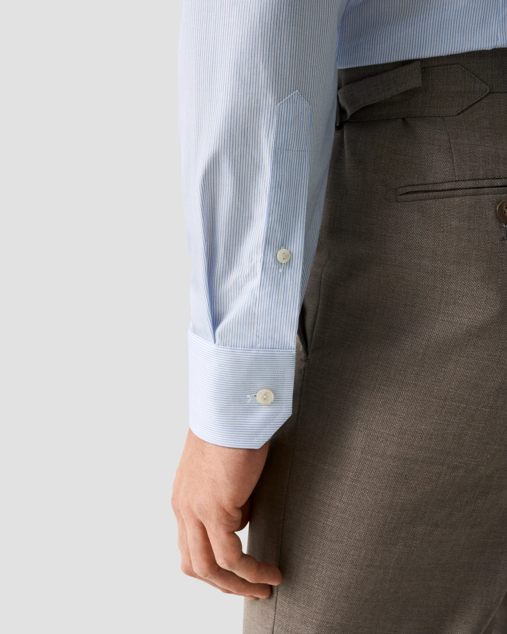 Eton - light blue striped fine twill shirt cut away single slim