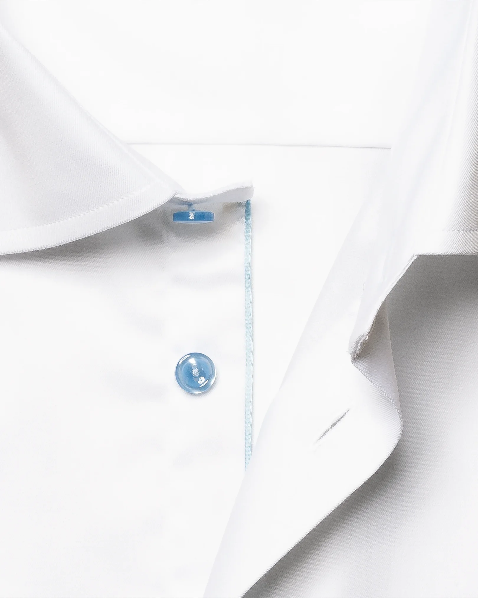 Eton - white twill shirt blue details cutaway