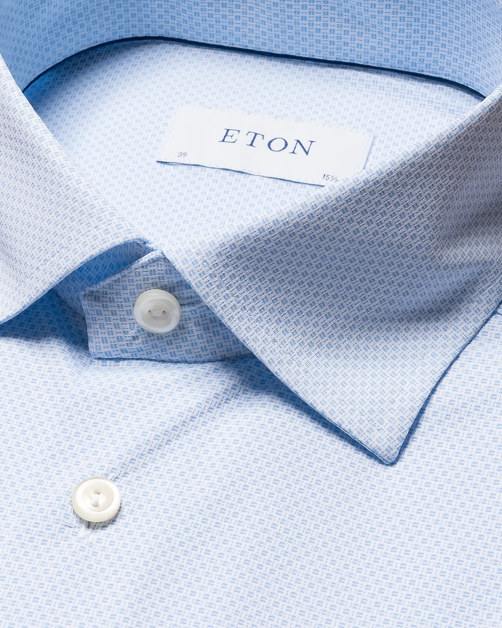 Eton - light blue bistrech cut away