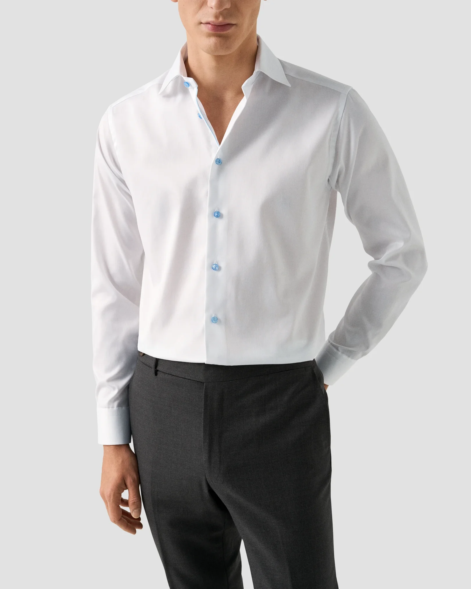 Eton - white twill shirt blue details cutaway