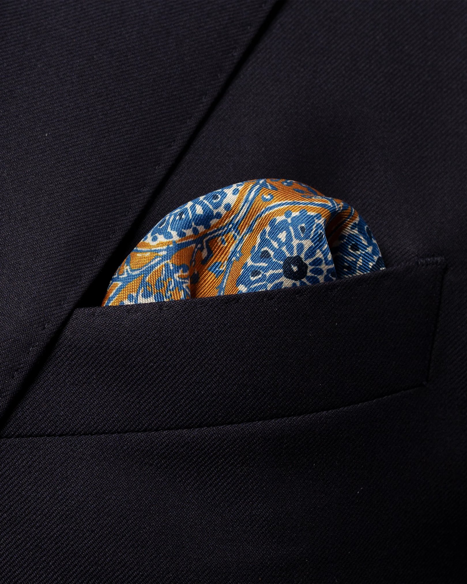 Eton - yellow geometric circles pocket square
