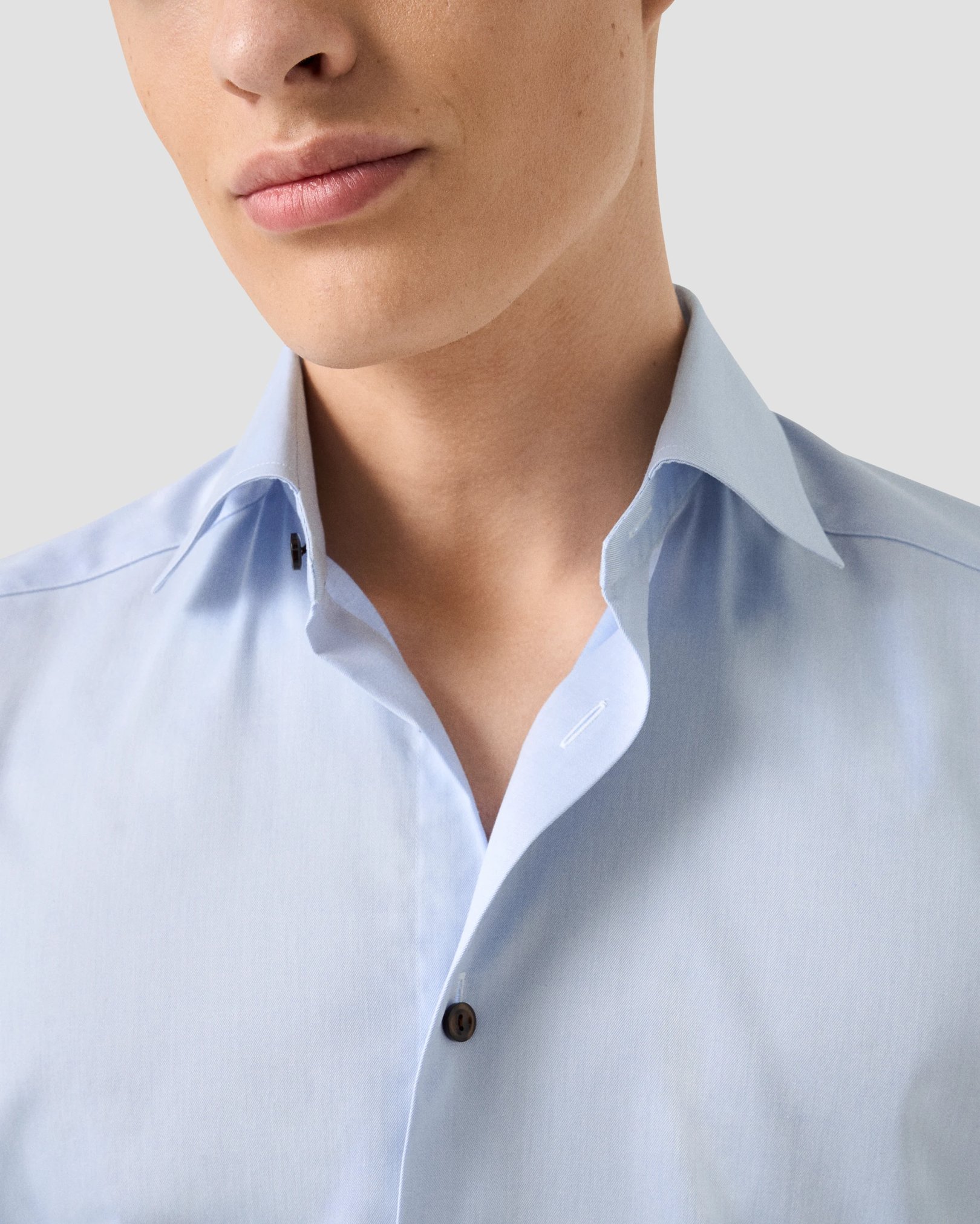 Eton - Chemise marron uni en twill signature à boutons