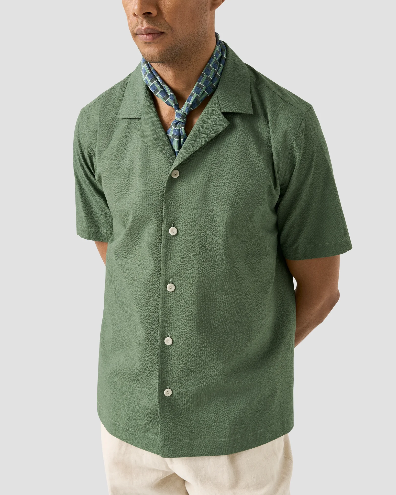 Eton - mid green seersucker resort shirt