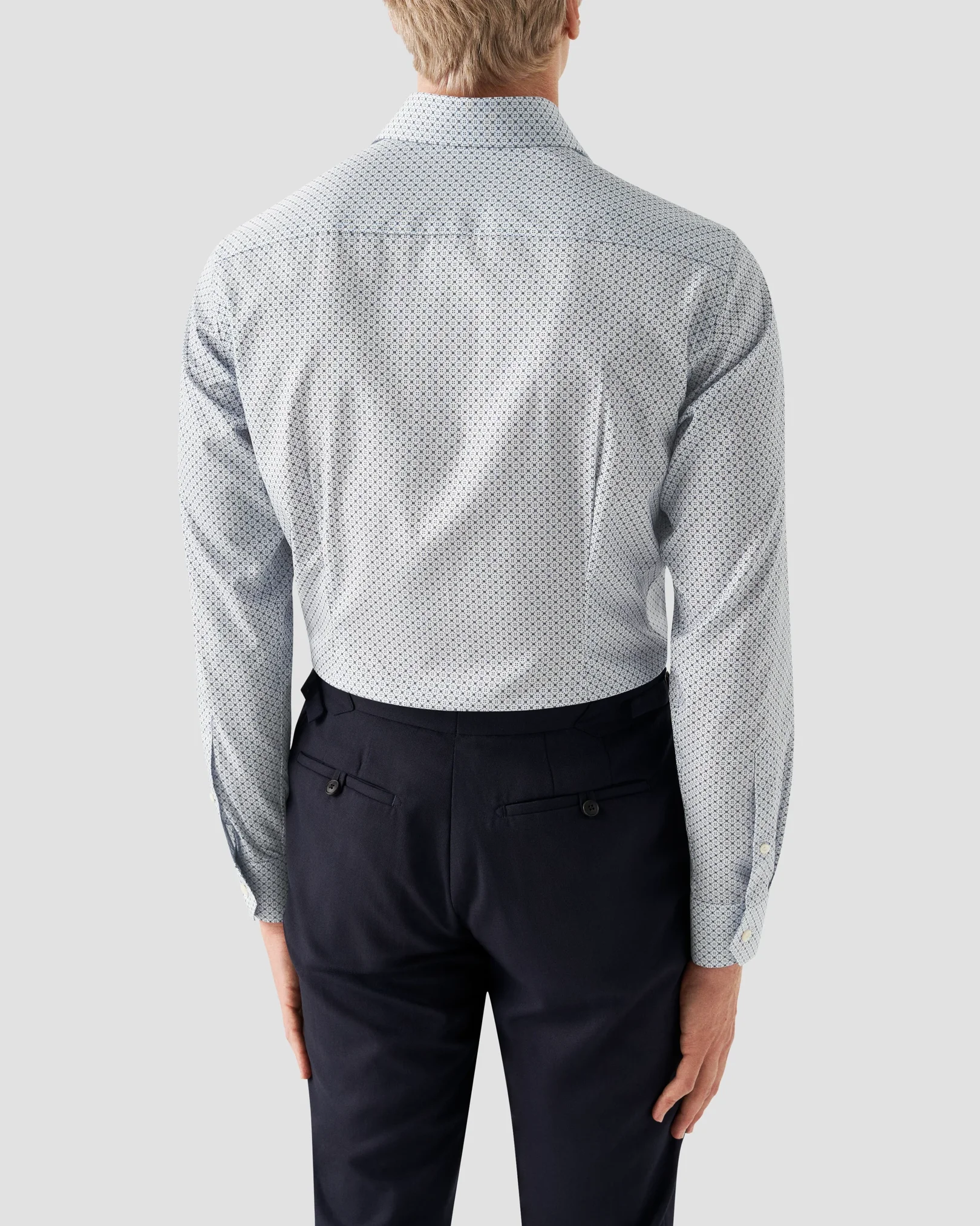 Eton - light blue poplin cut away 238