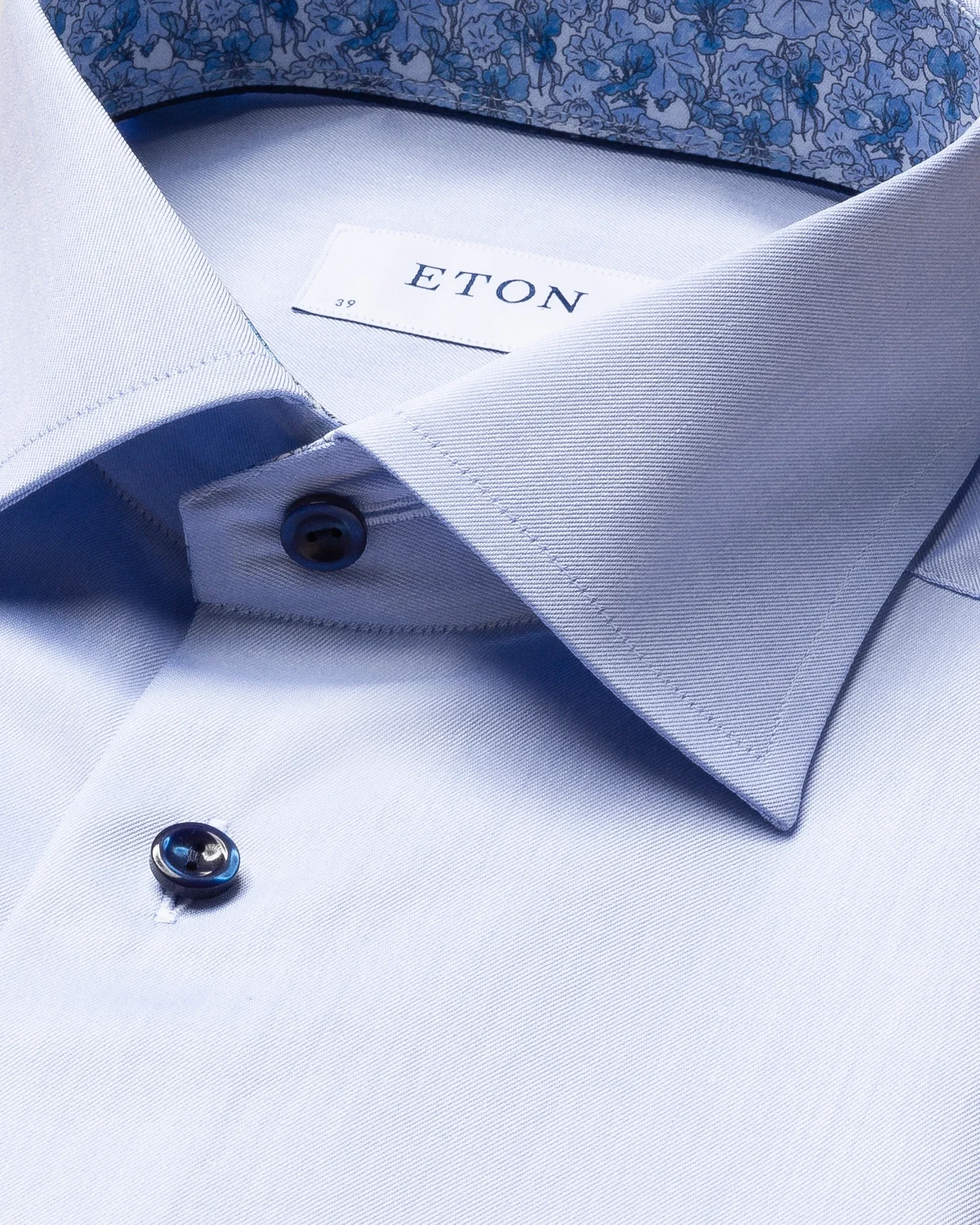 Eton - blue twill shirt blue details cut away