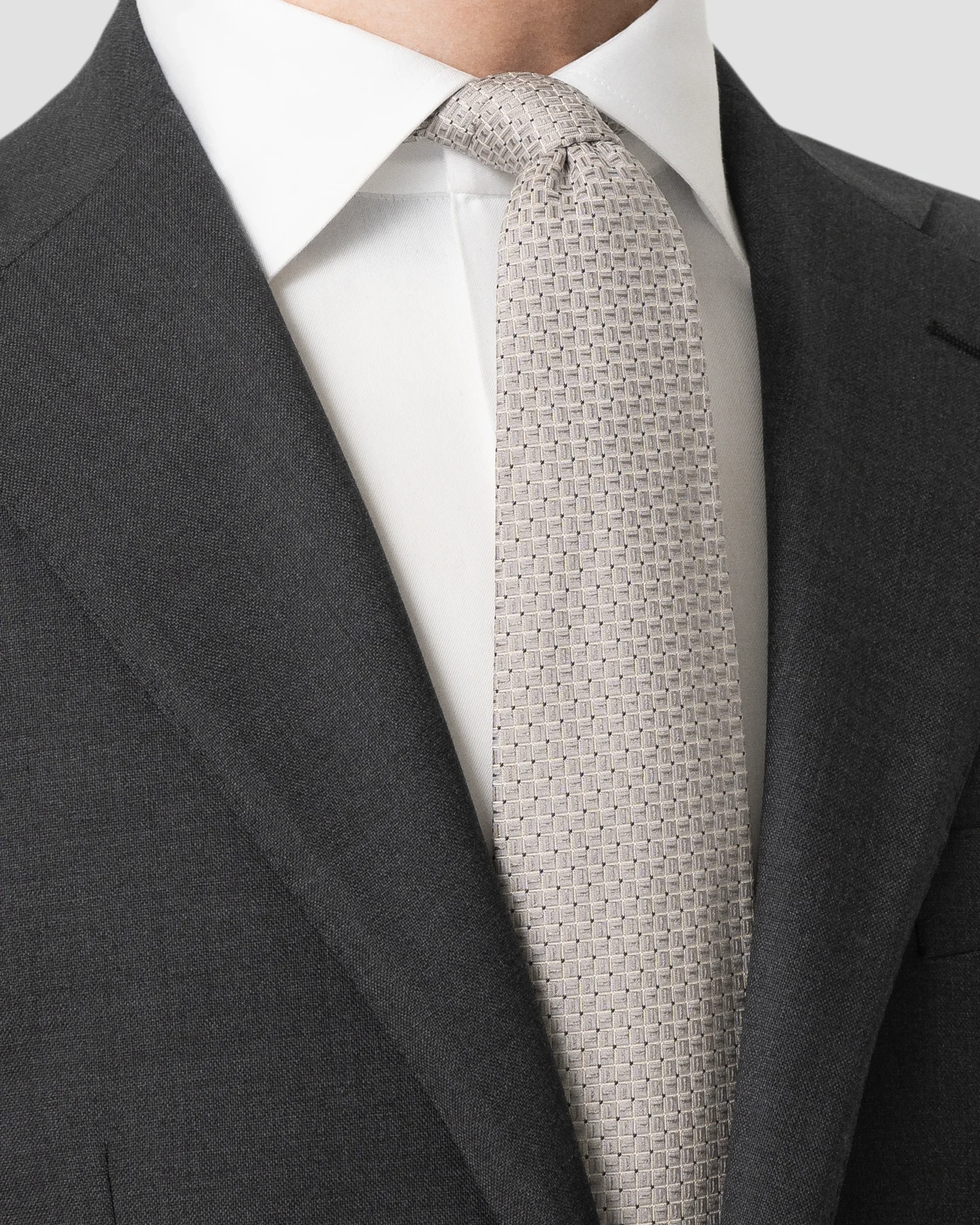 Eton - light grey micro geometrical woven silk tie