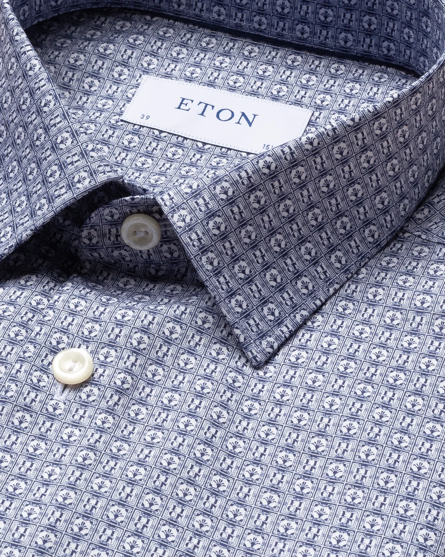 Eton - art deco logo print poplin shirt pointed
