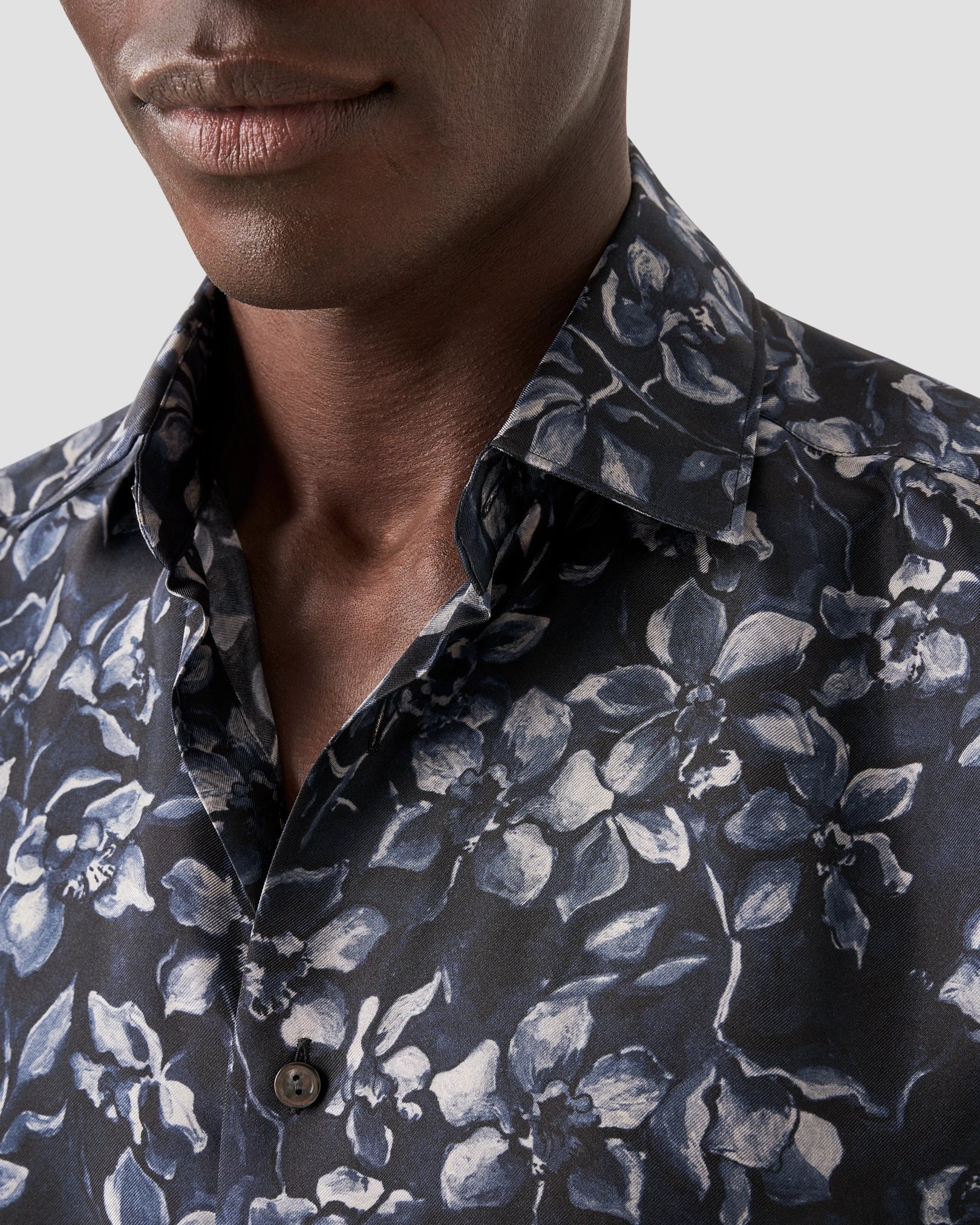 Eton - dark grey silk