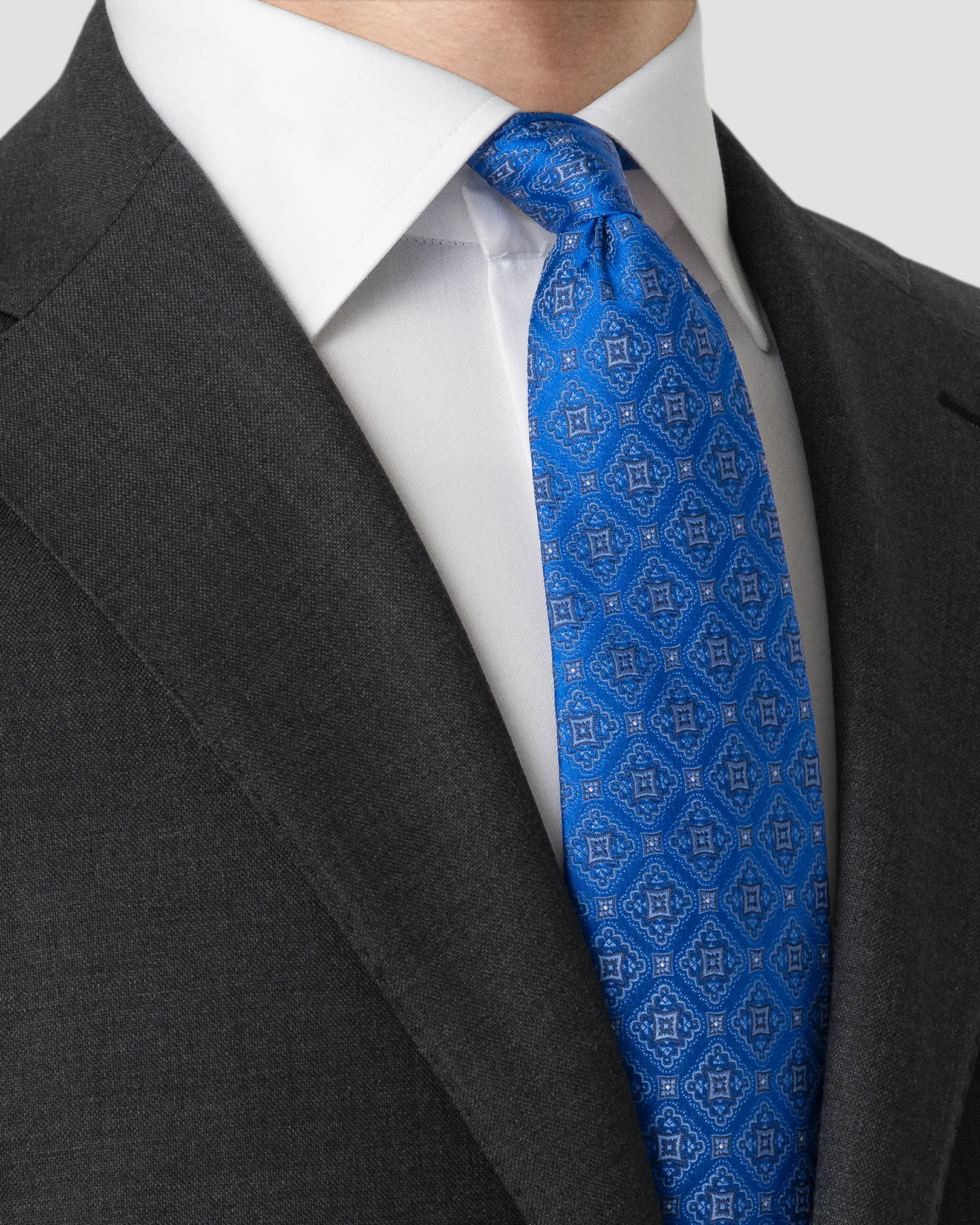 Eton - medallion woven silk tie