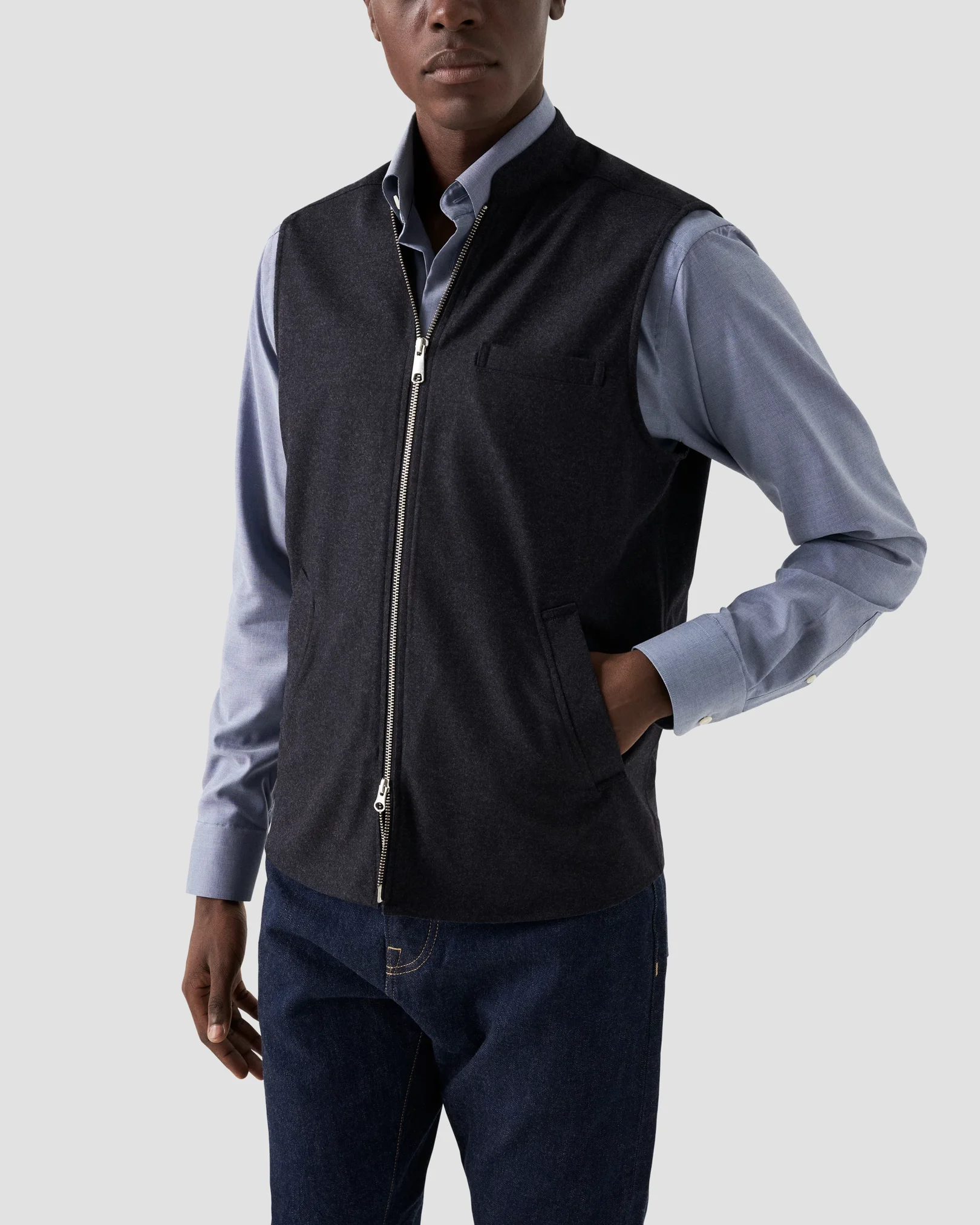 Eton - Gilet en flanelle de laine et cachemire bleu marine