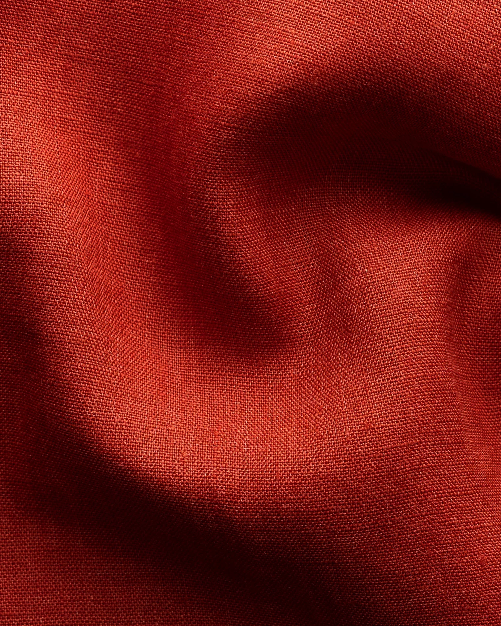 Eton - red linen wide spread