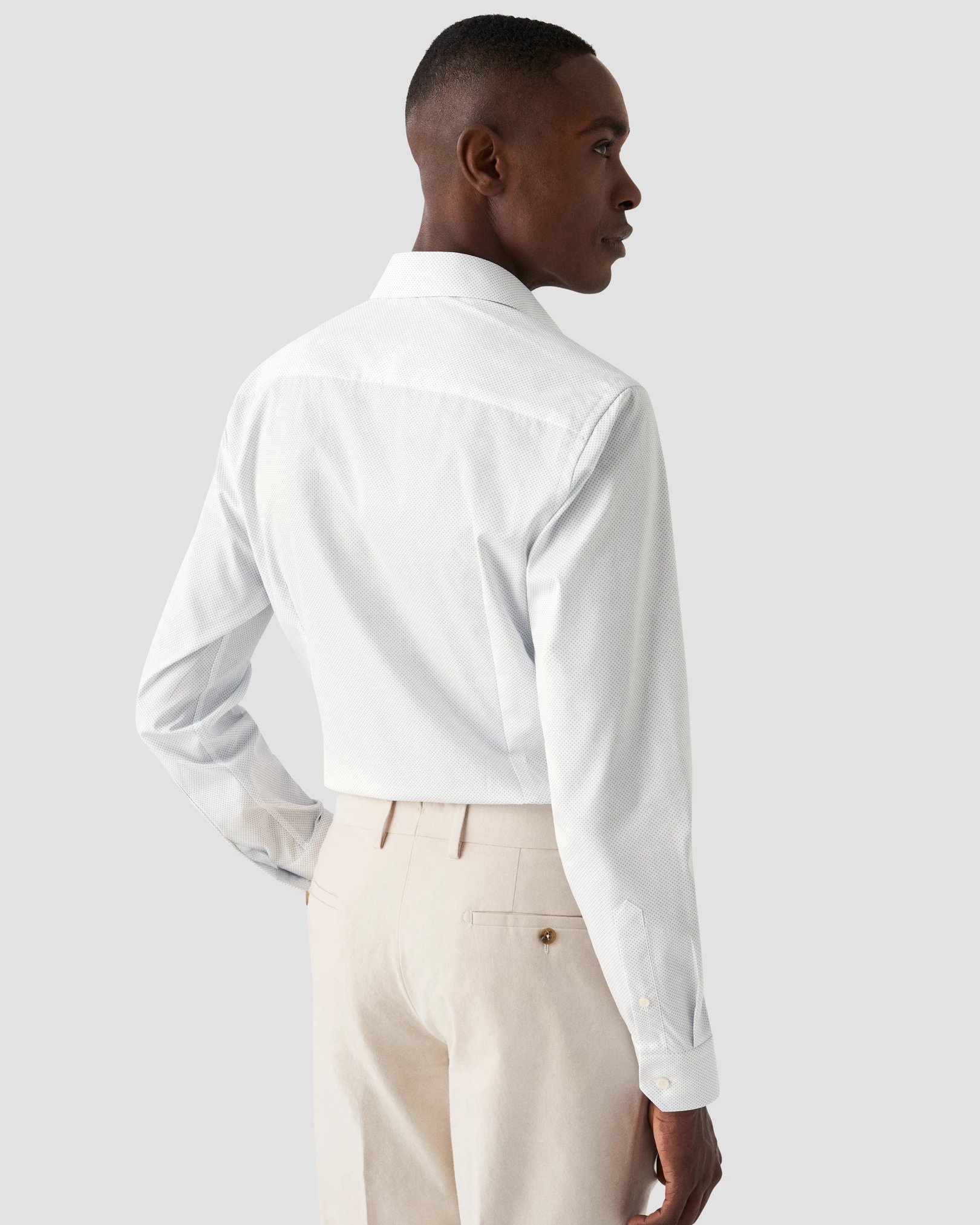 Eton - light blue poplin cutaway microprint