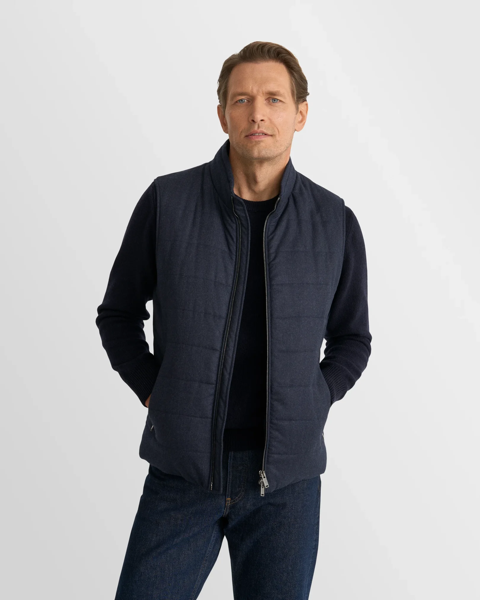Eton - navy blue cashmere knit crew neck