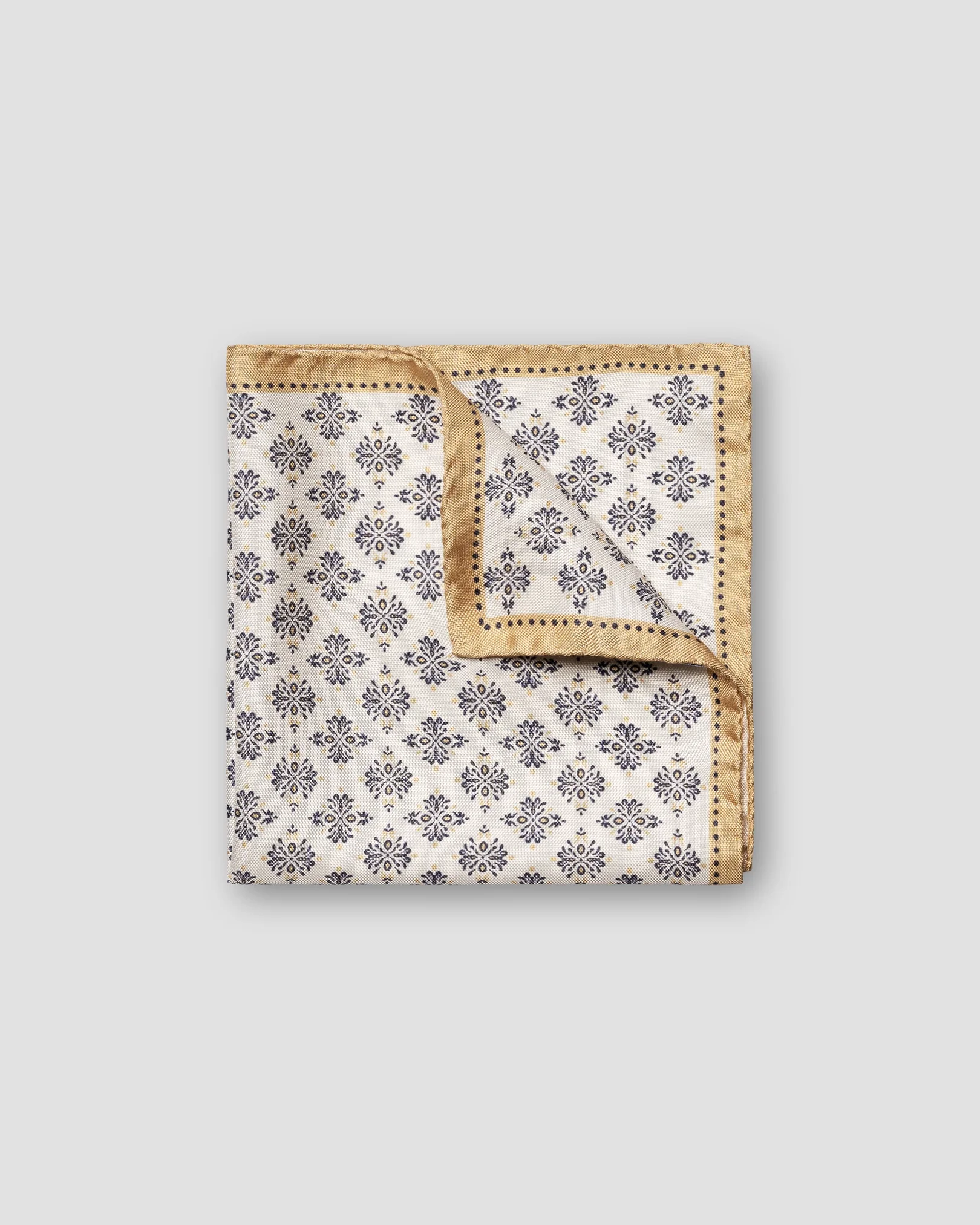 Eton - white elegent pocket square