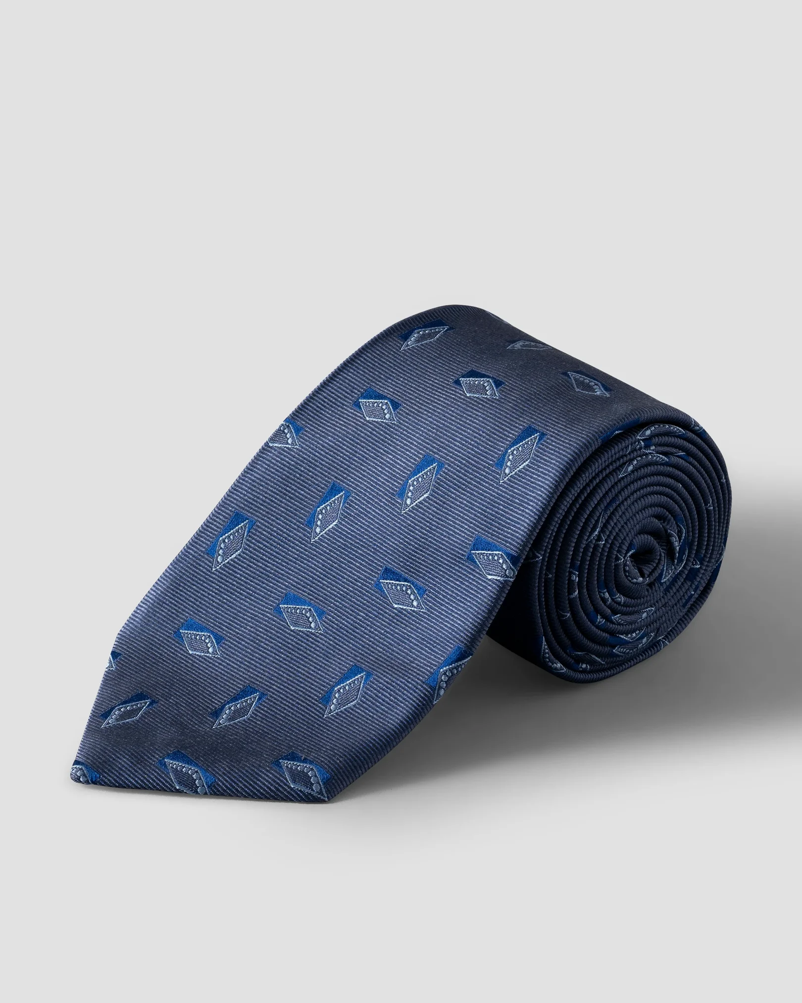 Eton - dark blue diamond woven silk tie