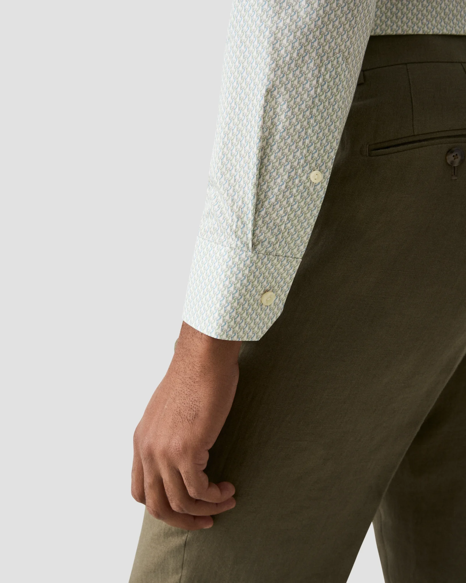 Eton - light green parrot print signature twill shirt