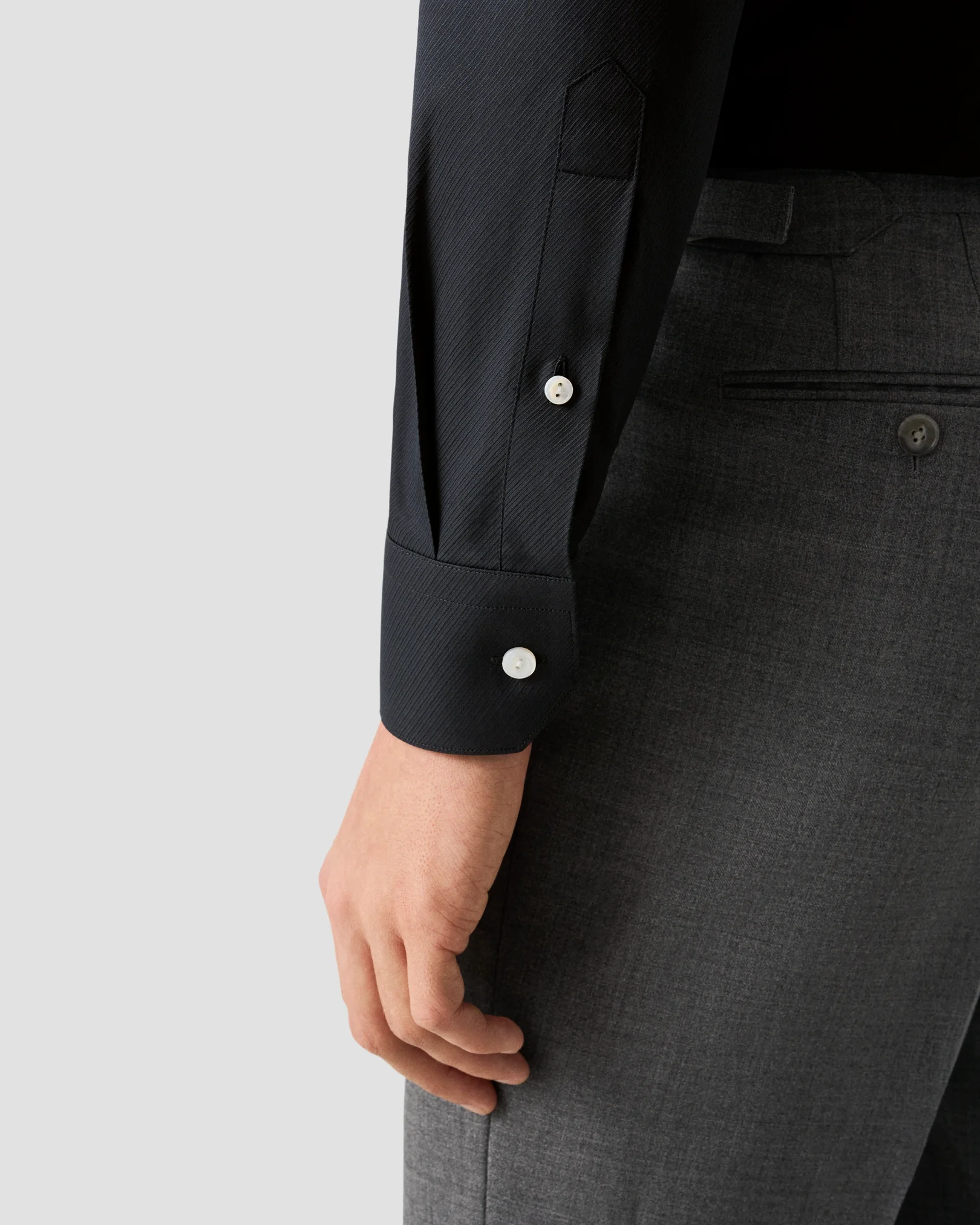 Eton - moderate cut away black twill