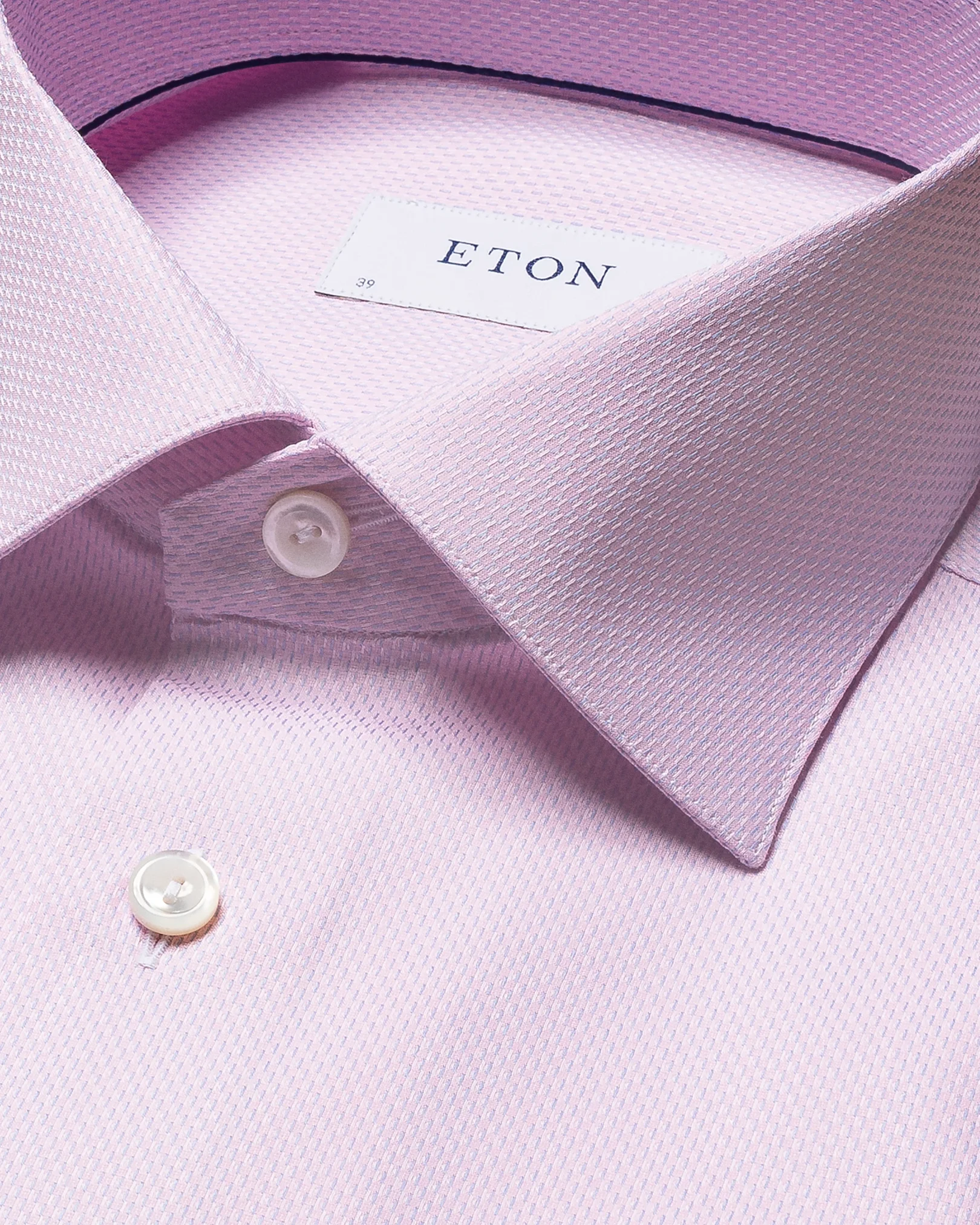 Eton - pink fine twill cut away single slim