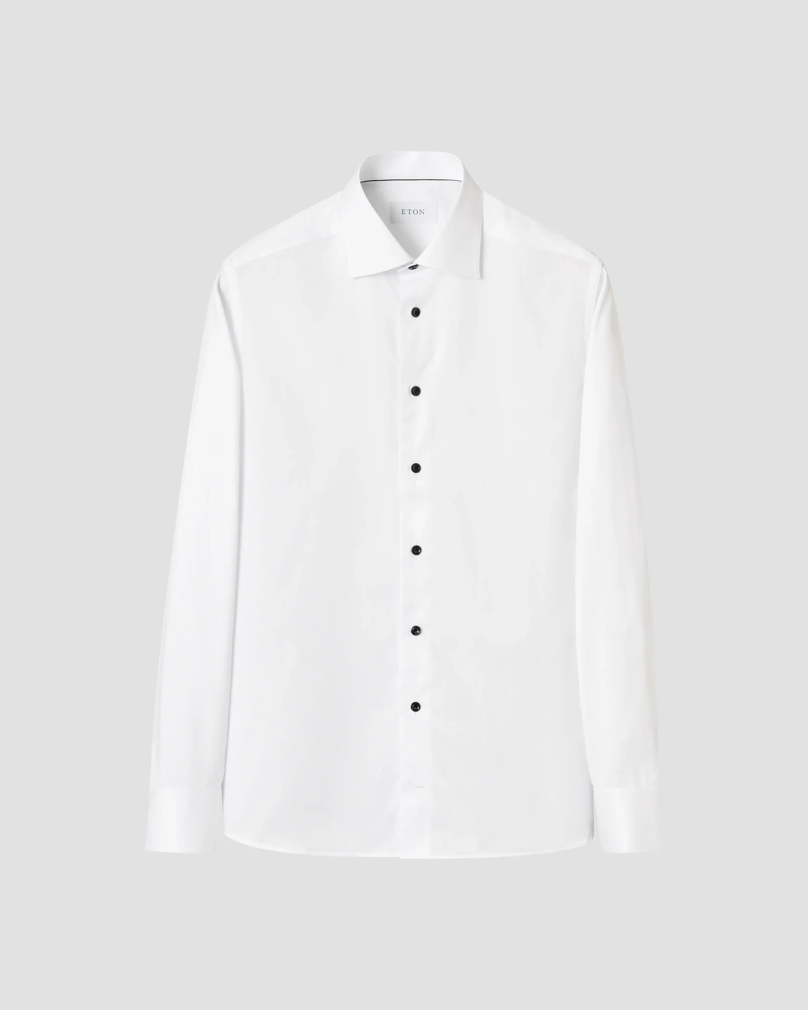 Eton - white signature twill contrast buttons