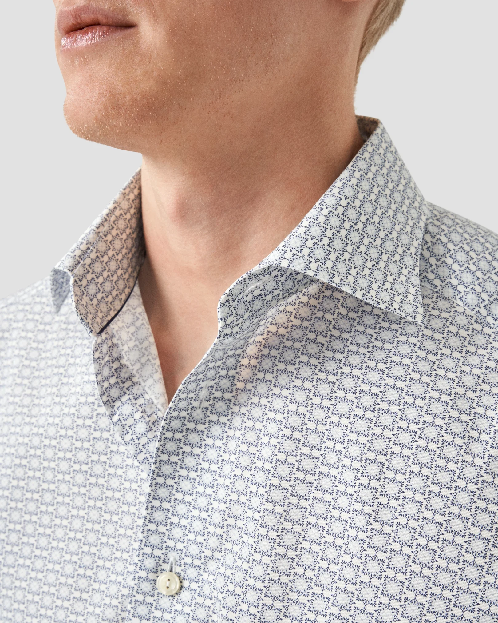 Eton - mid size geometric shirt