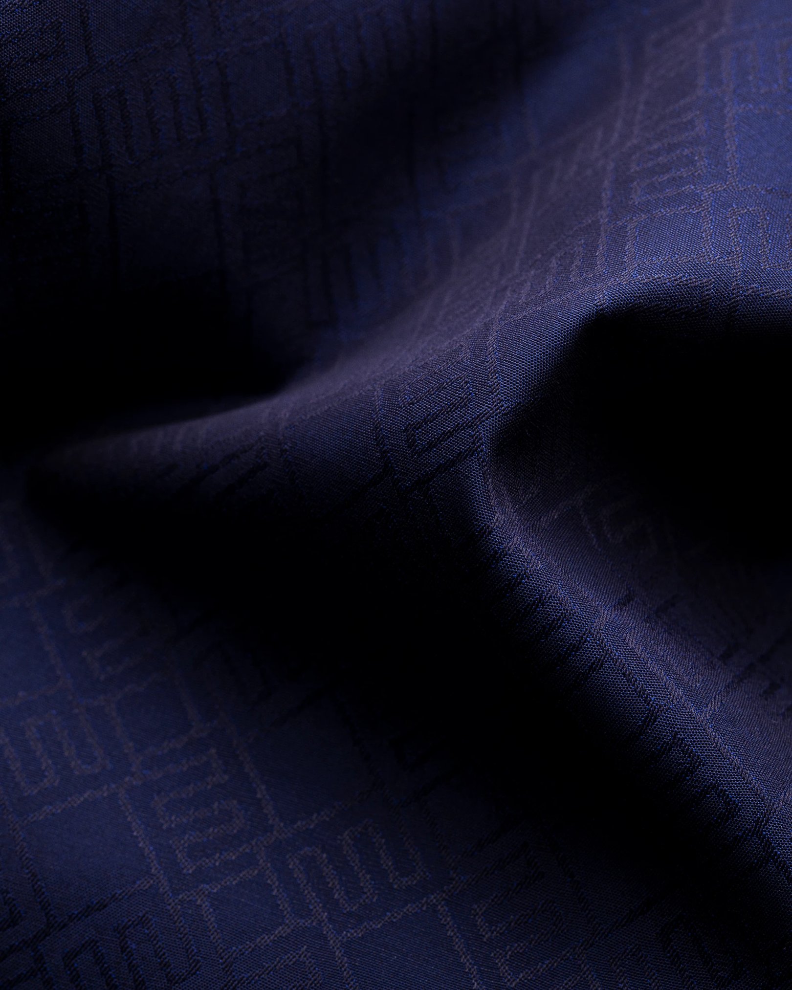 Eton - navy blue jacquard moderate cutaway