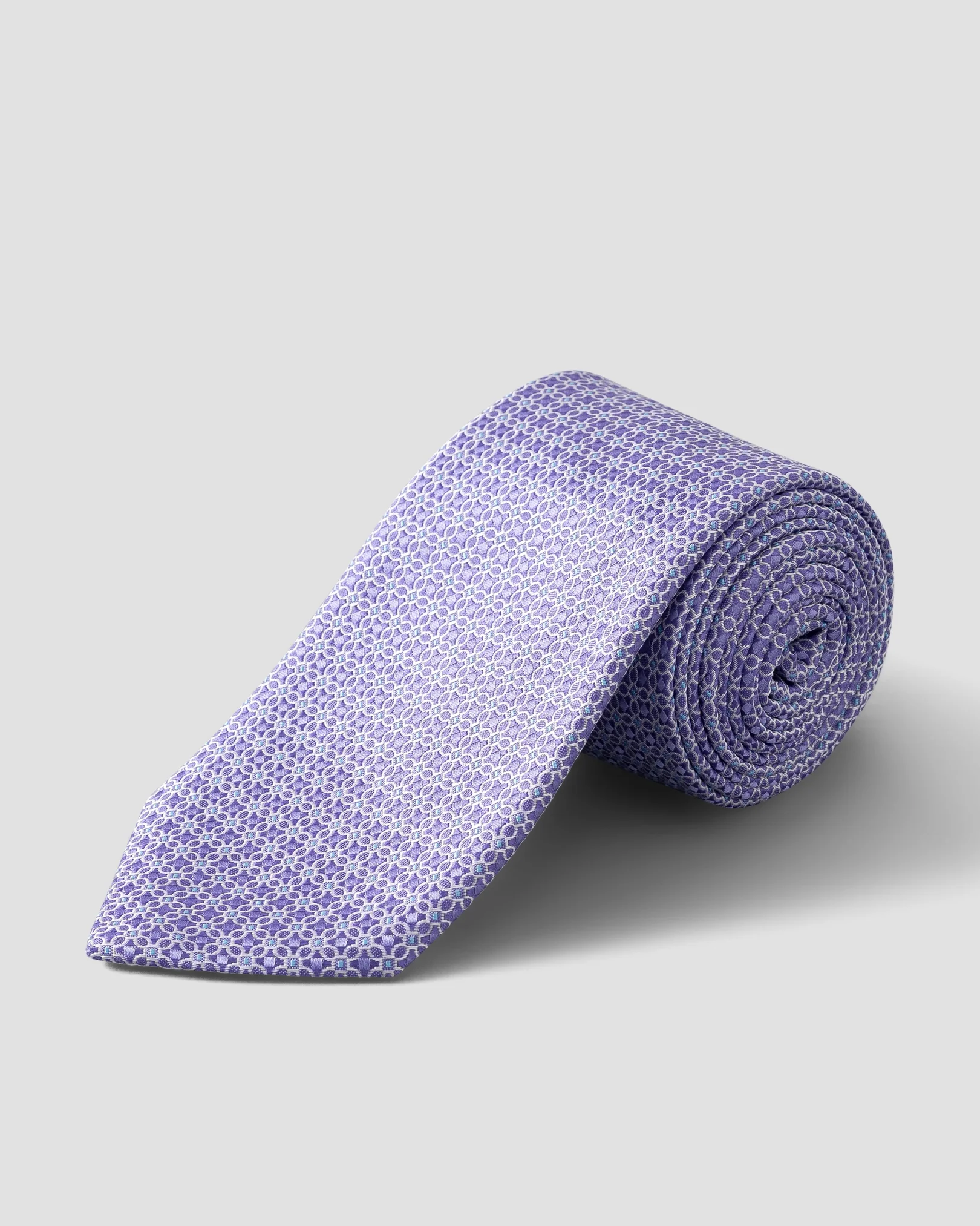 Cravate en soie imprimé géométrique violet clair