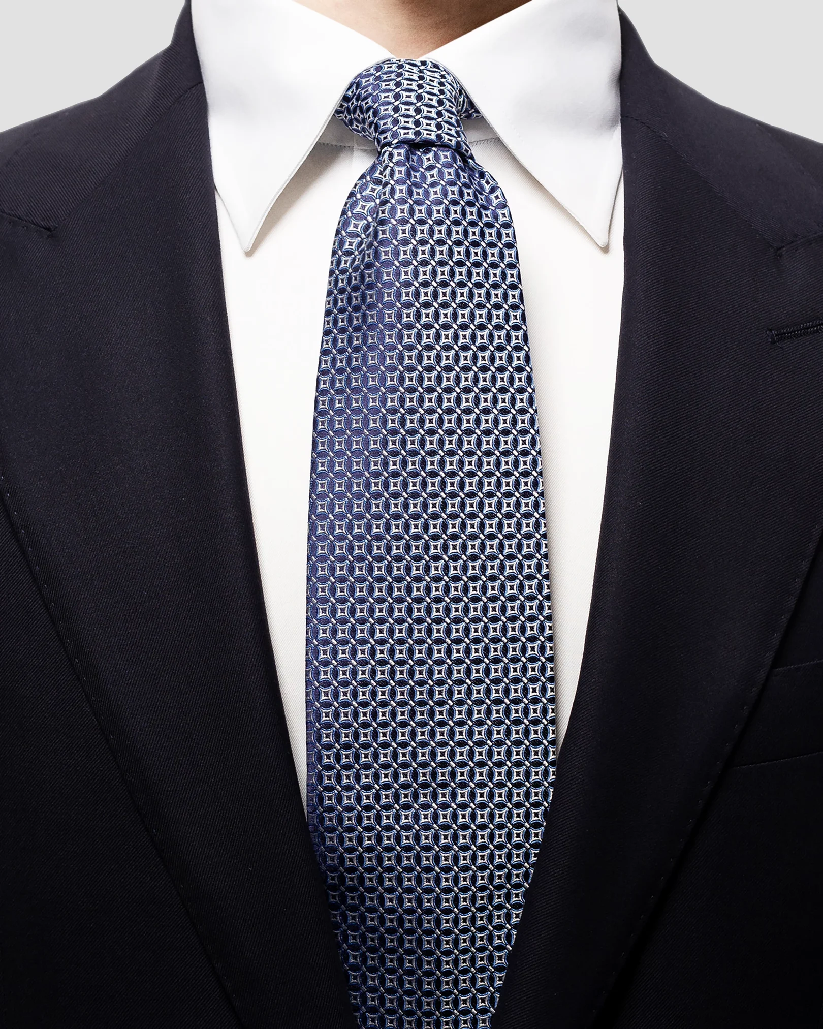 Eton - navy woven flower tie