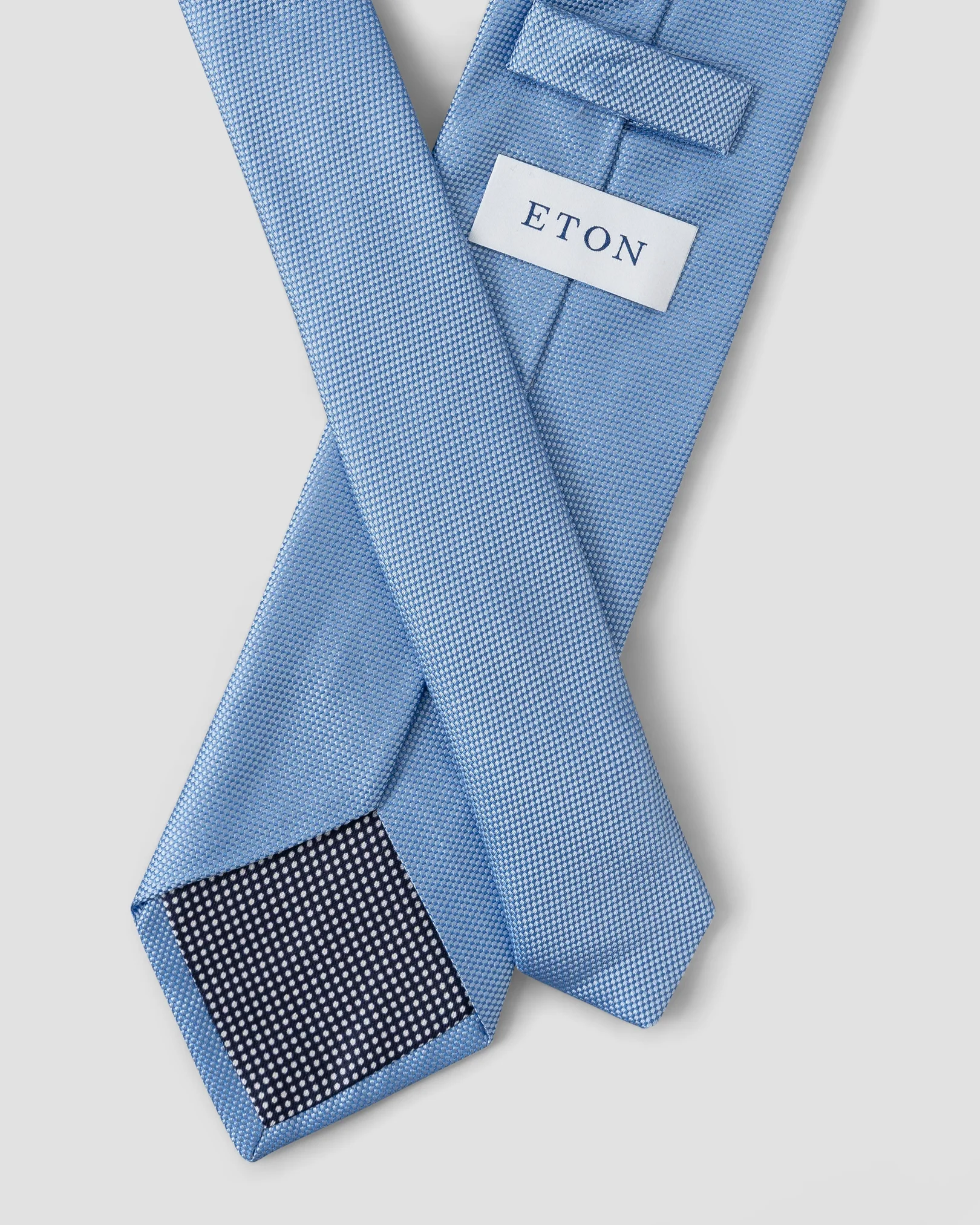 Blå våffelmönstrad slips