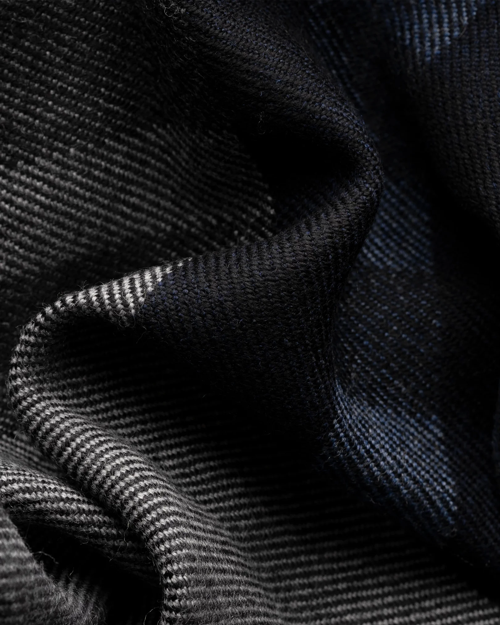 Eton - navy blue plaid merino scarf