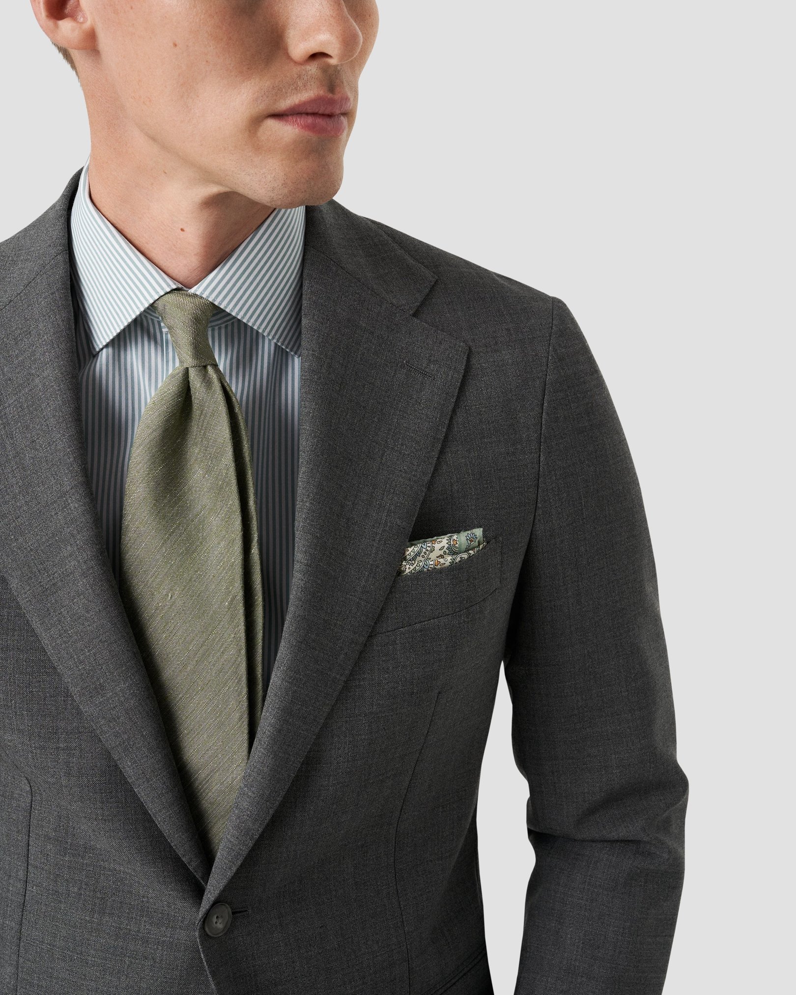 Eton - light green elevated poplin