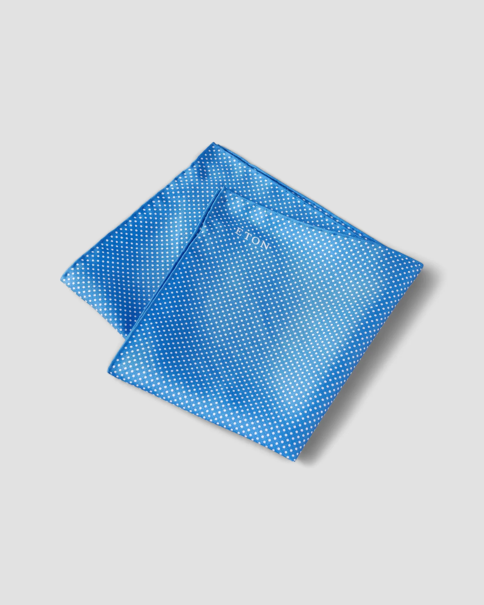 Eton - blue polka dots silk pocket square