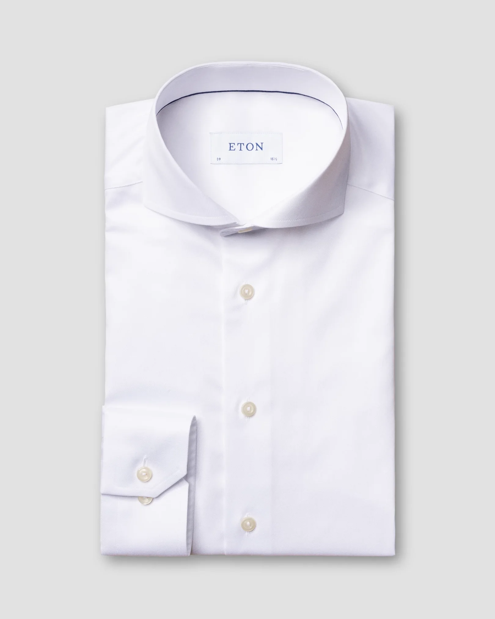 White Signature Twill Shirt - Extreme Cut Away