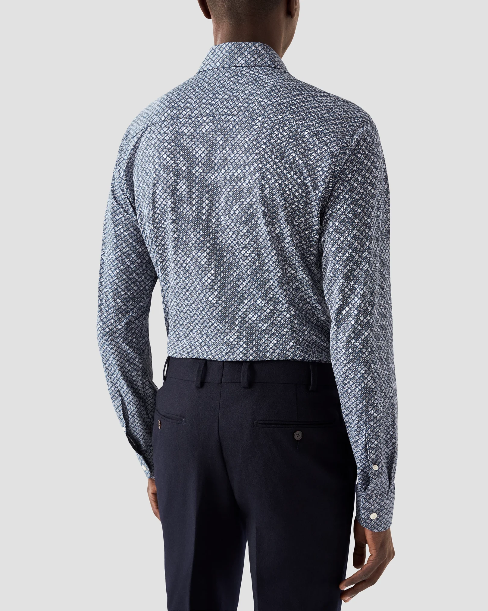 Eton - dark blue four stretch cut away collar rounded single slim fit