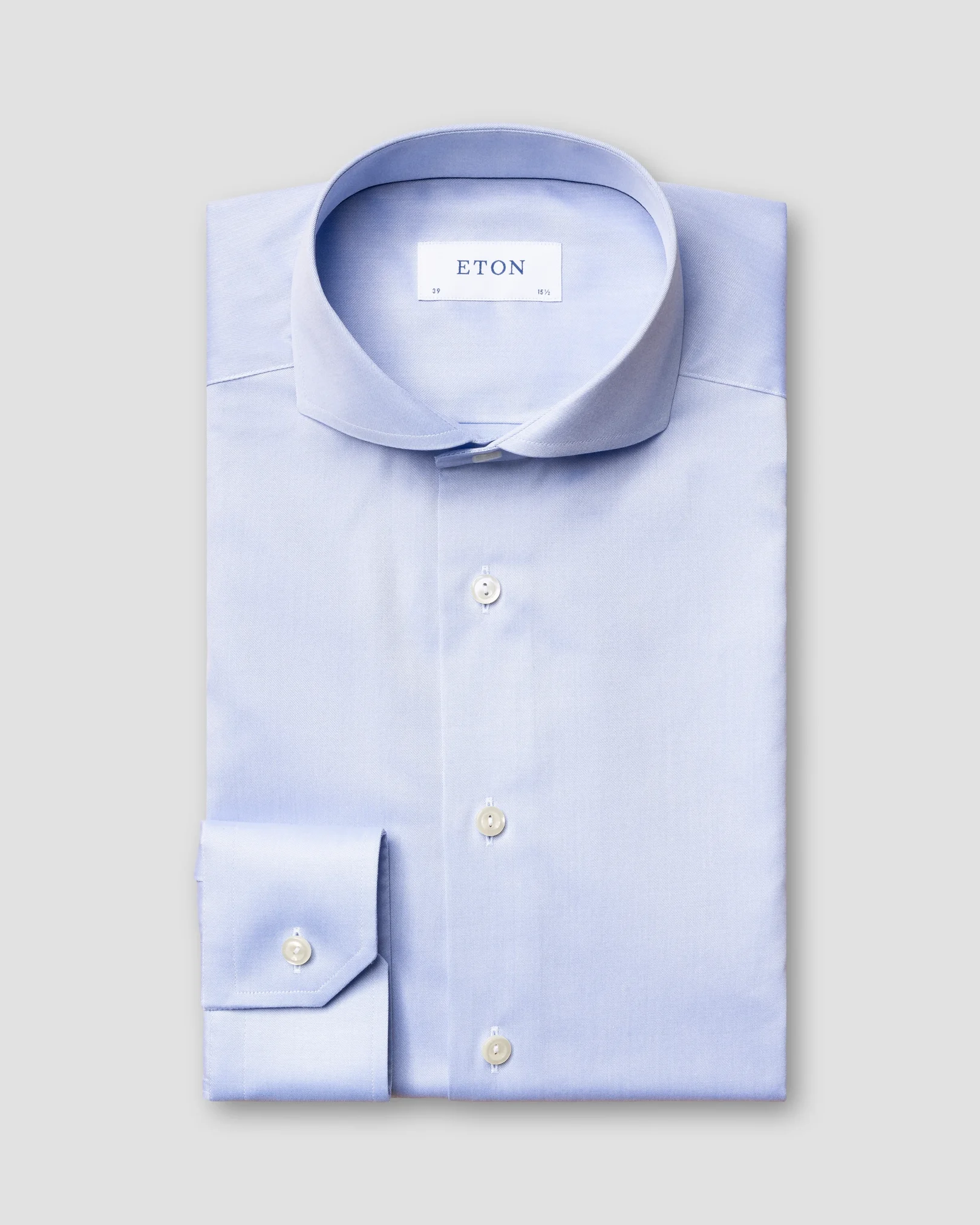 Eton - Chemise bleu clair en twill signature – Col cutaway ouvert