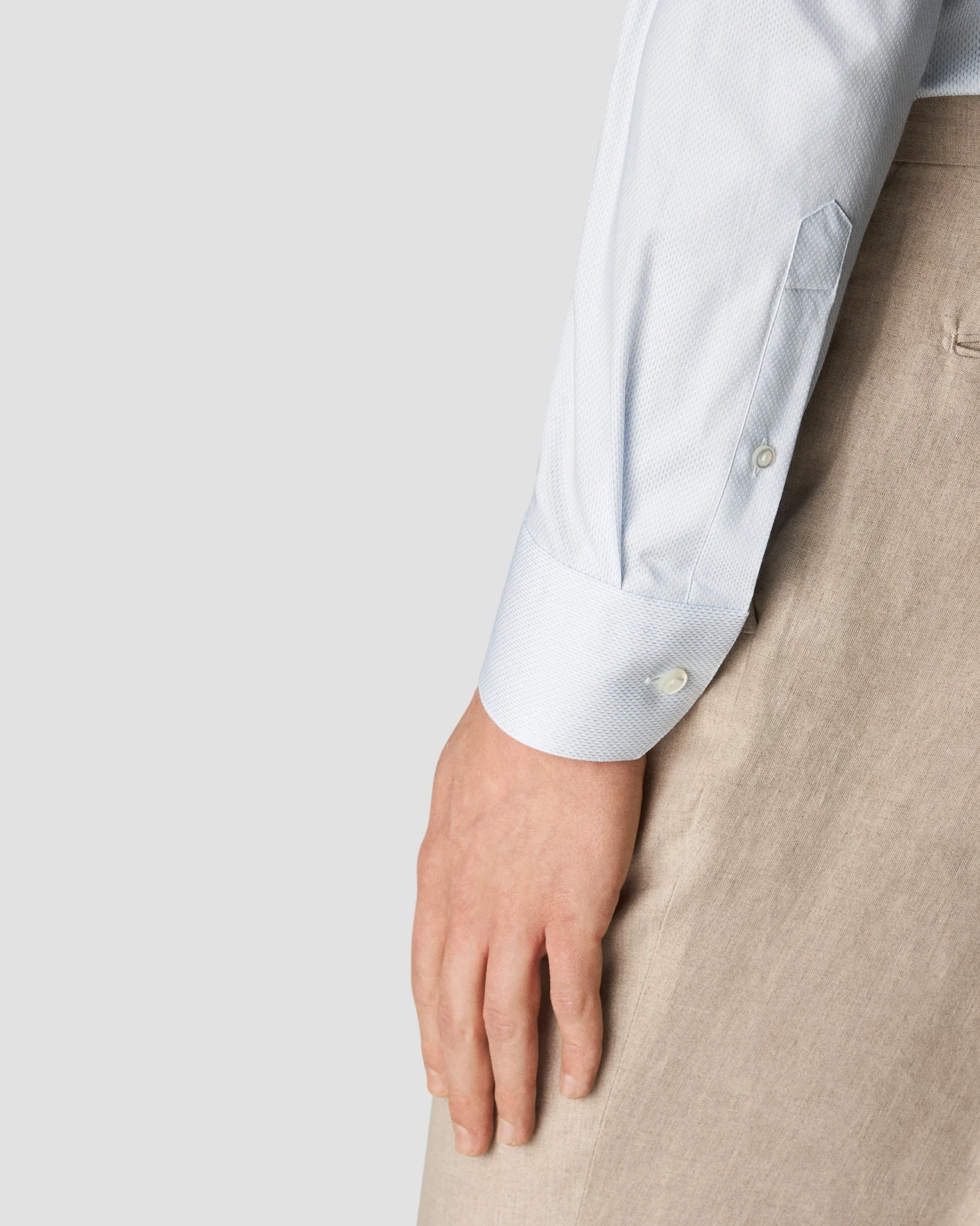 Eton - white fine twill cut away single slim