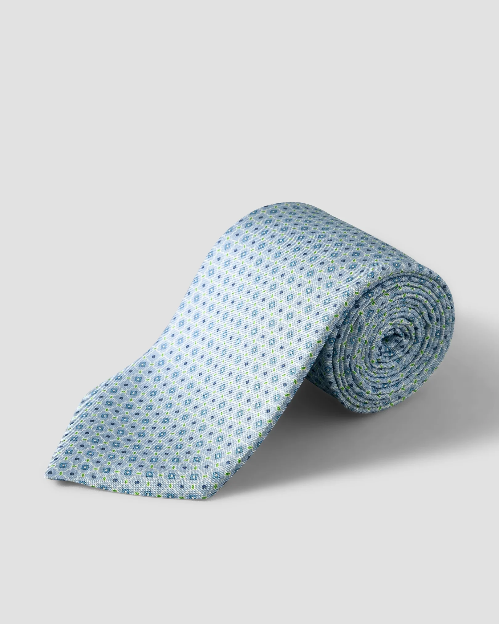 Eton - light blue geometric 258