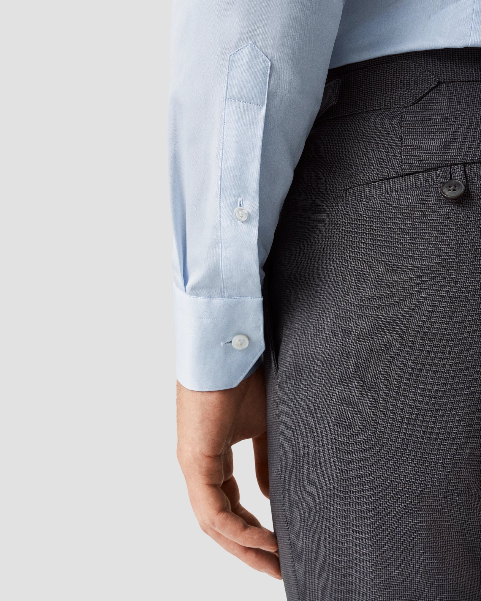 Eton - Chemise en sergé uni surélevé