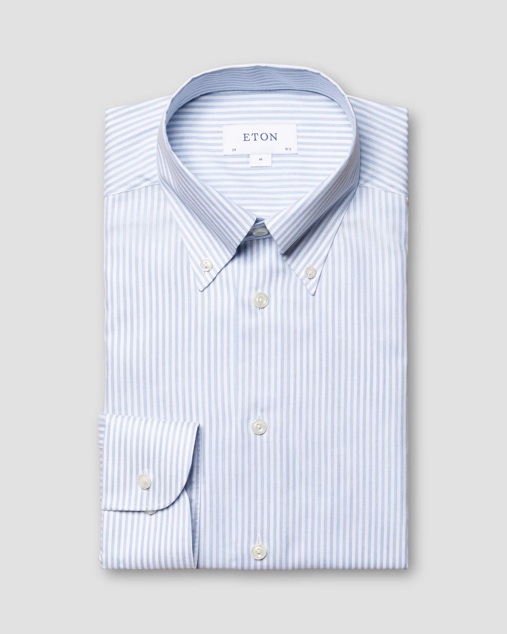 Hellblaues bügelfreies Oxford-Hemd mit Bengal-Streifen