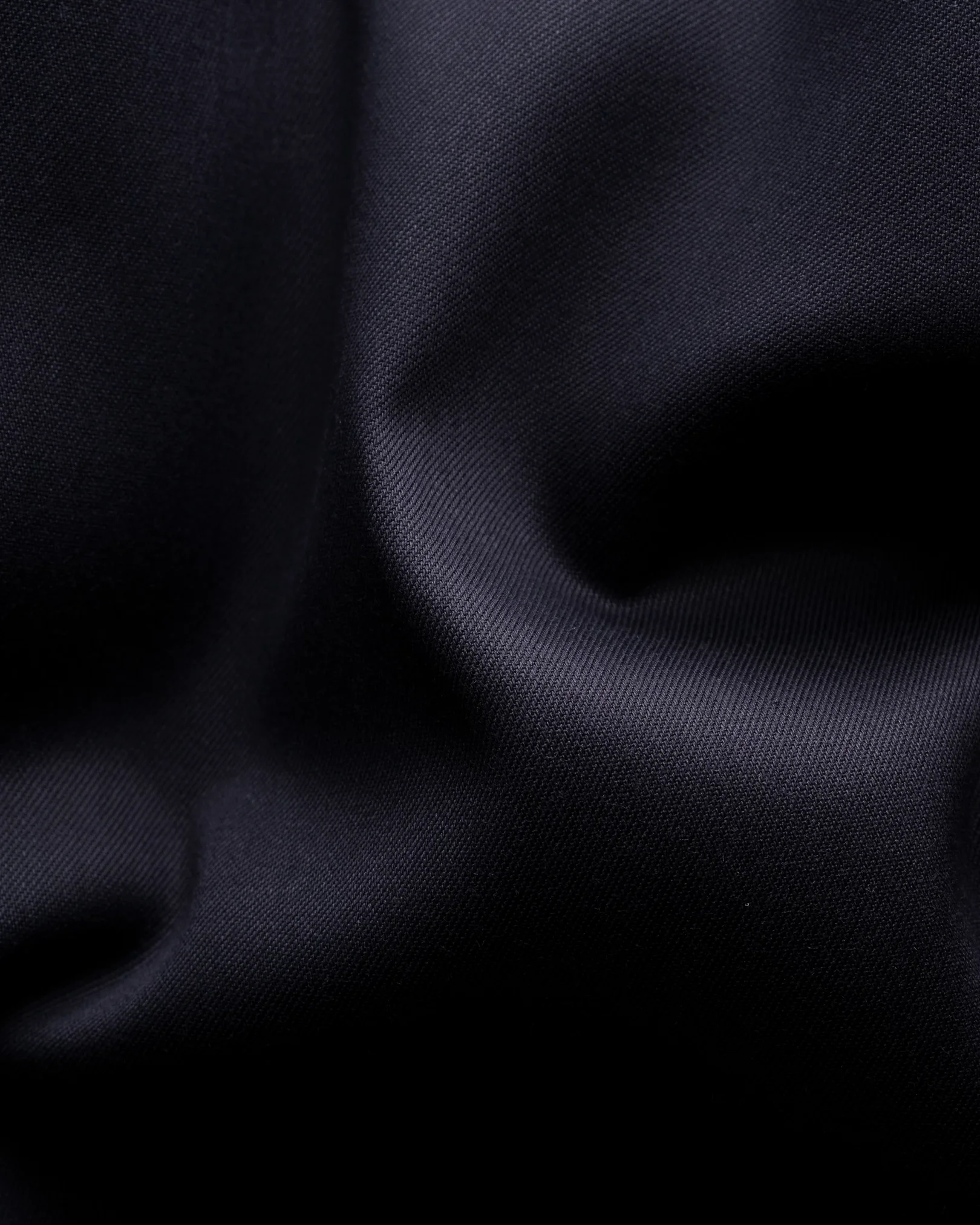 Eton - navy blue signature twill casino details