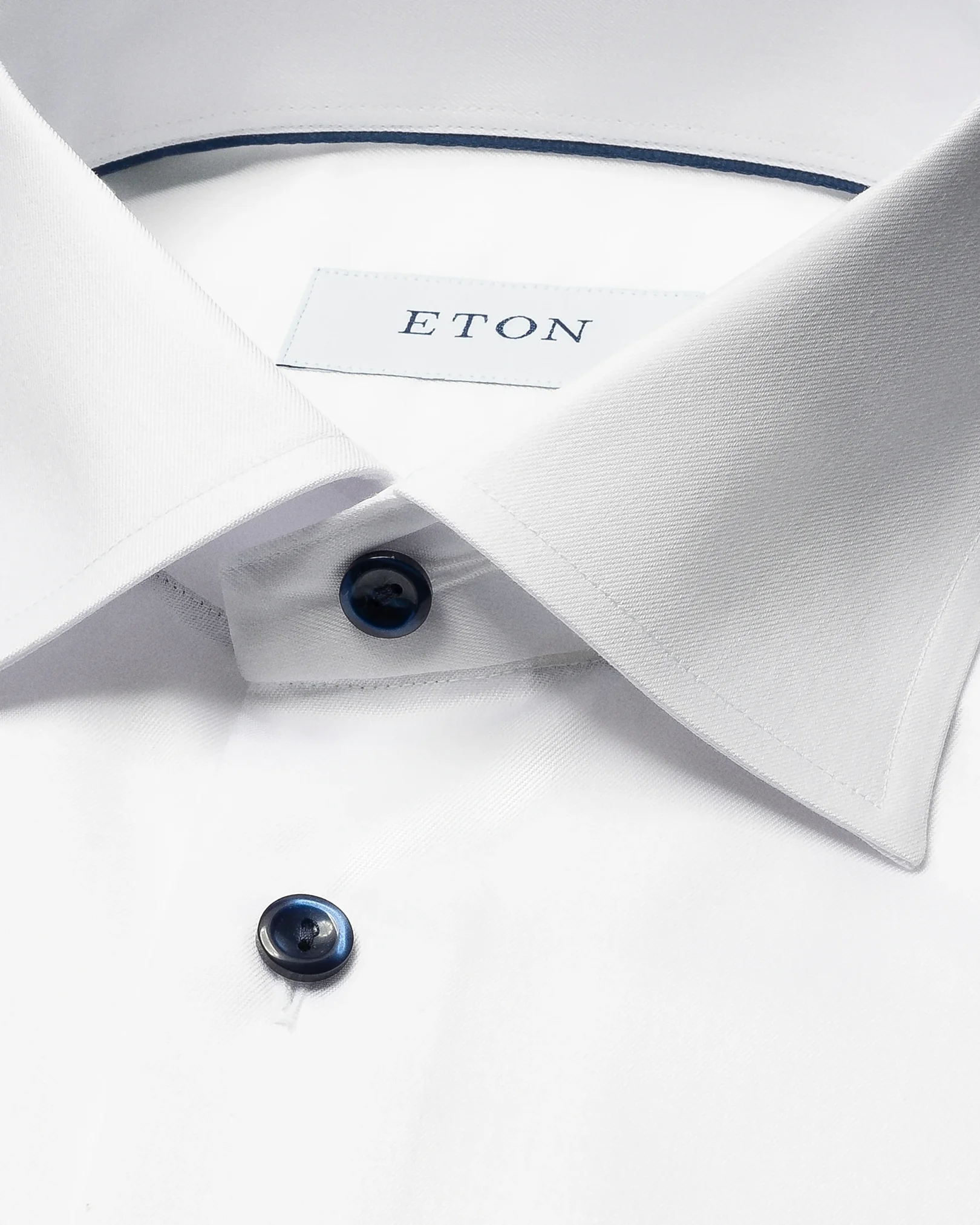 Eton - white twill shirt with navy details